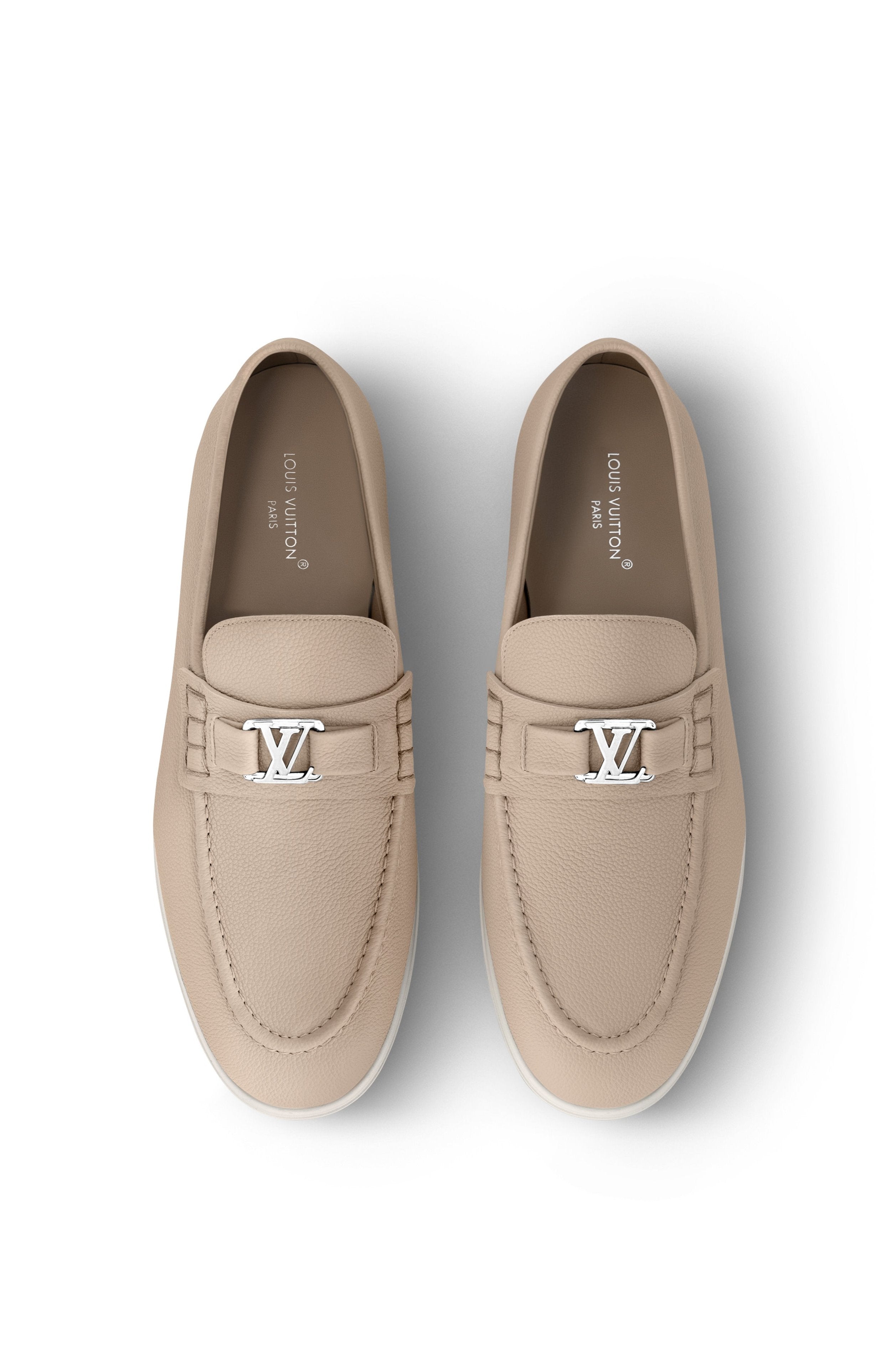 $1,170 LOUIS VUITTON - Neutral/Ivory *ESTATE* Summer Walk Logo Loafers - 10 US (9 LV)