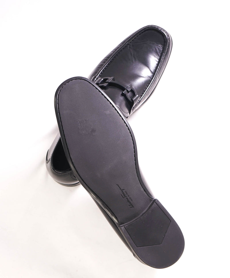 &895 SALVATORE FERRAGAMO - “GRANDIOSO" Gancini Bit Loafer Black Leather - 10 E