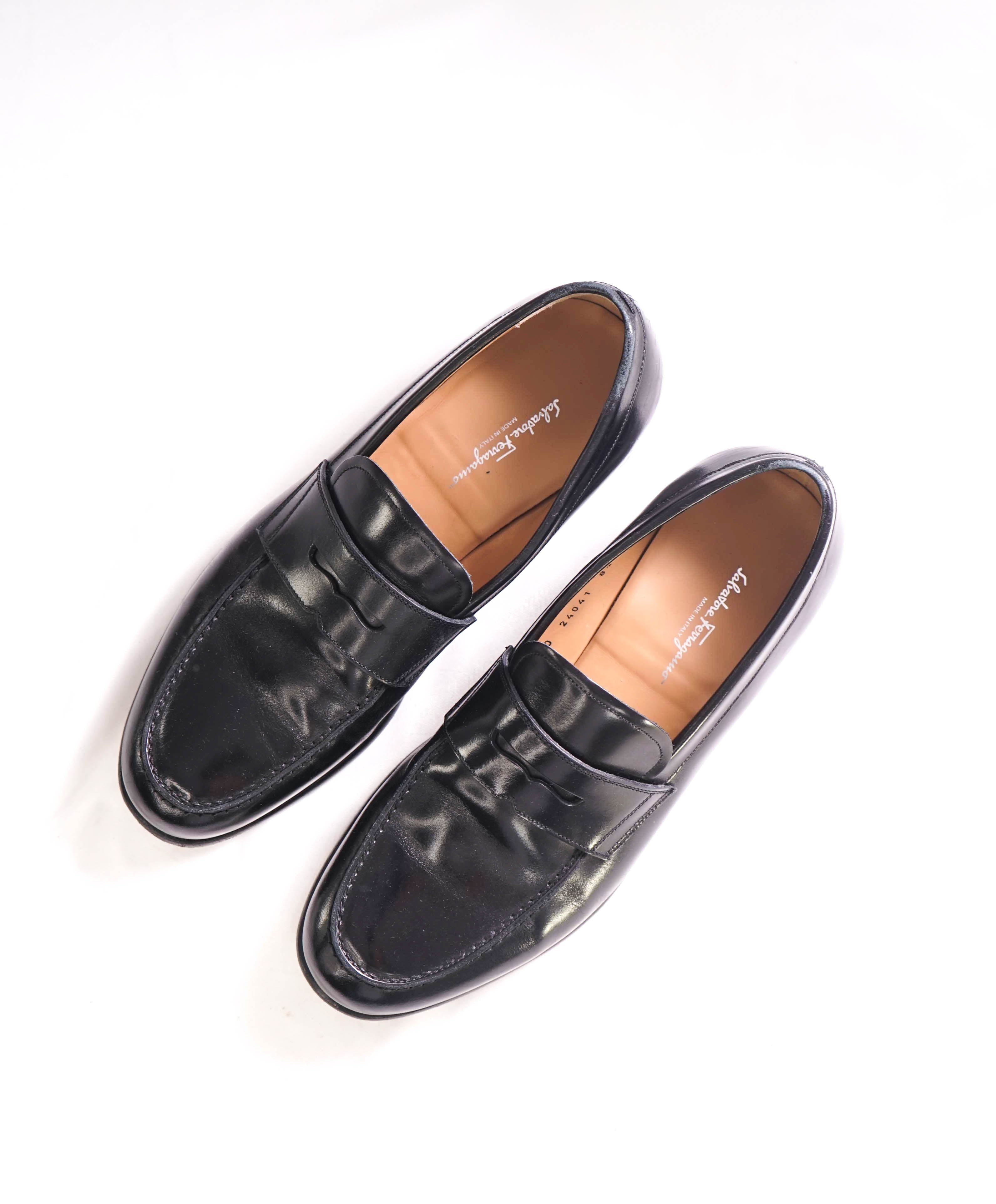 SALVATORE FERRAGAMO - "TRAMEZZA" Black Classic Penny Loafers Round Toe - 8.5 EE