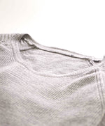 $300 BELSTAFF - Gray Ribbed PURE WOOL Logo Patch Crewneck Sweater - M (50)