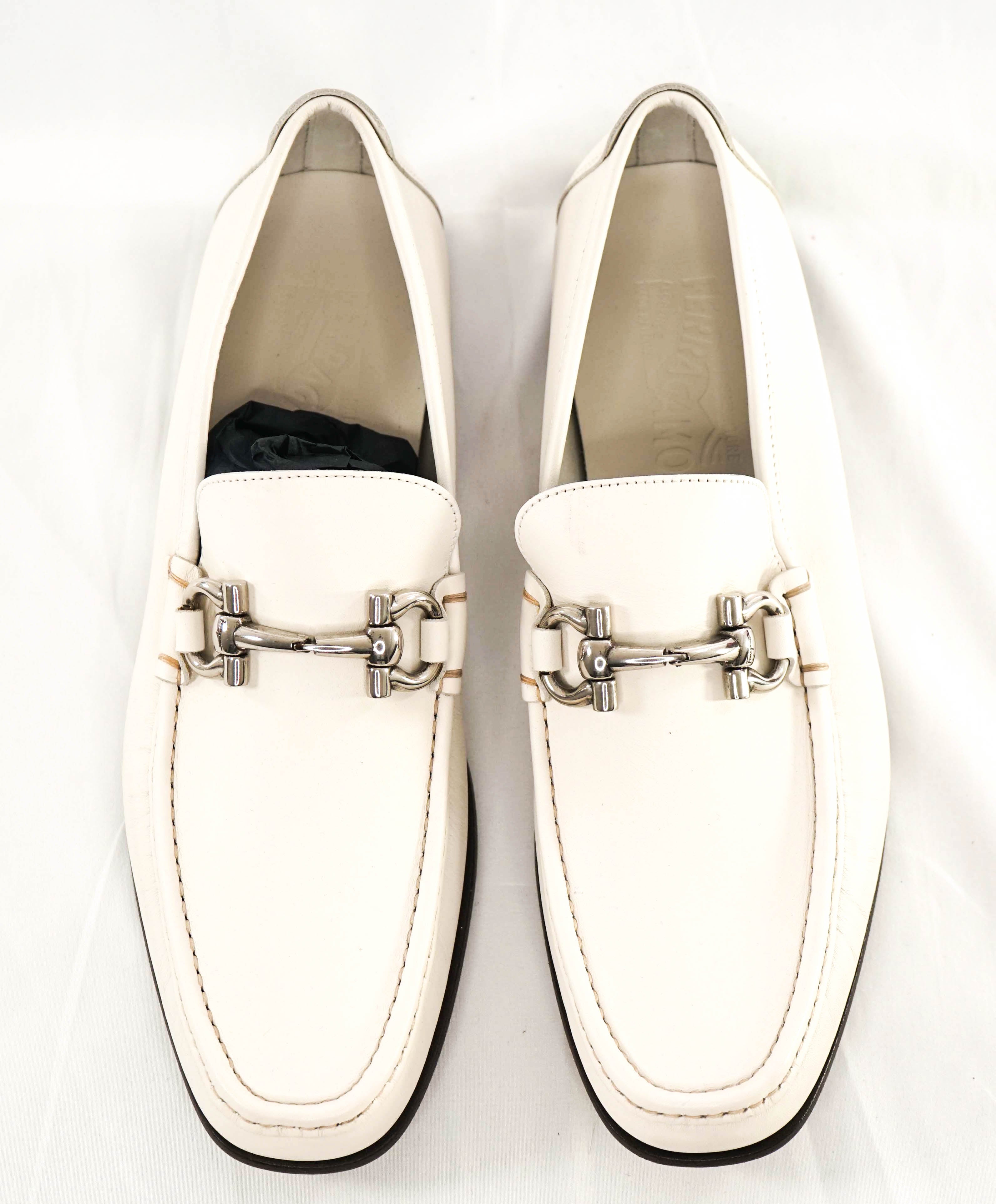 $700 SALVATORE FERRAGAMO - "GIORDANO" Ivory/White Leather Loafer- 10 D