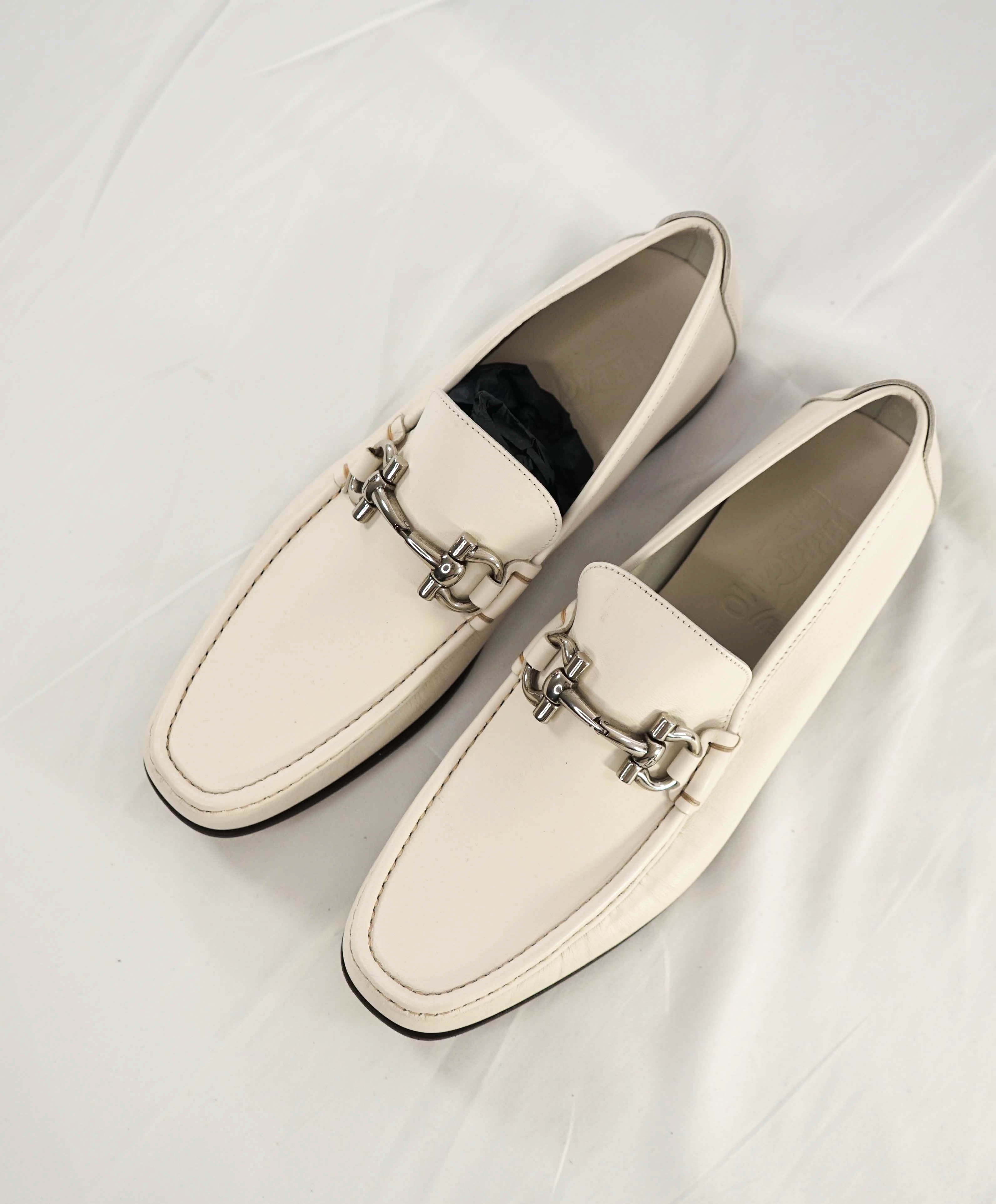 $700 SALVATORE FERRAGAMO - "GIORDANO" Ivory/White Leather Loafer- 10 D