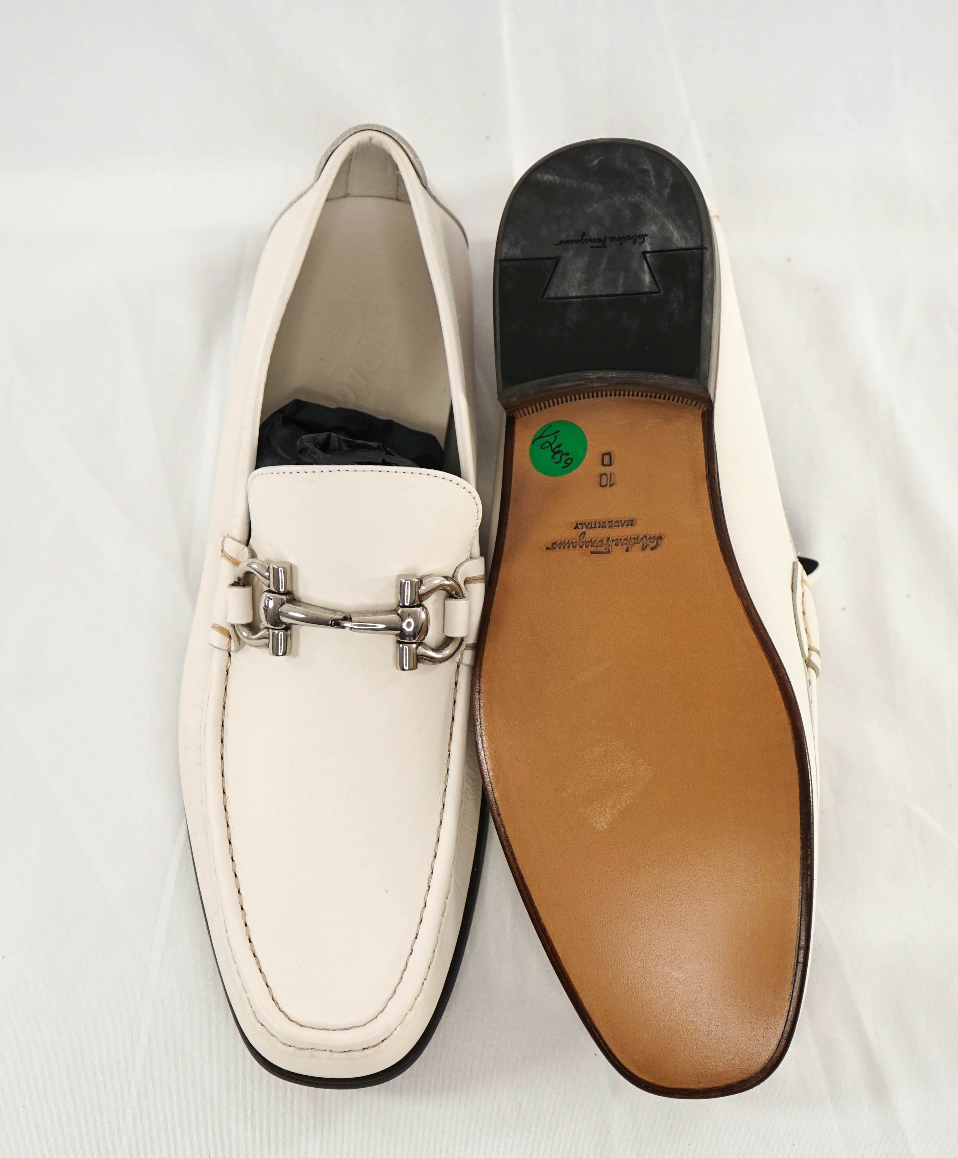 $700 SALVATORE FERRAGAMO - "GIORDANO" Ivory/White Leather Loafer- 10 D