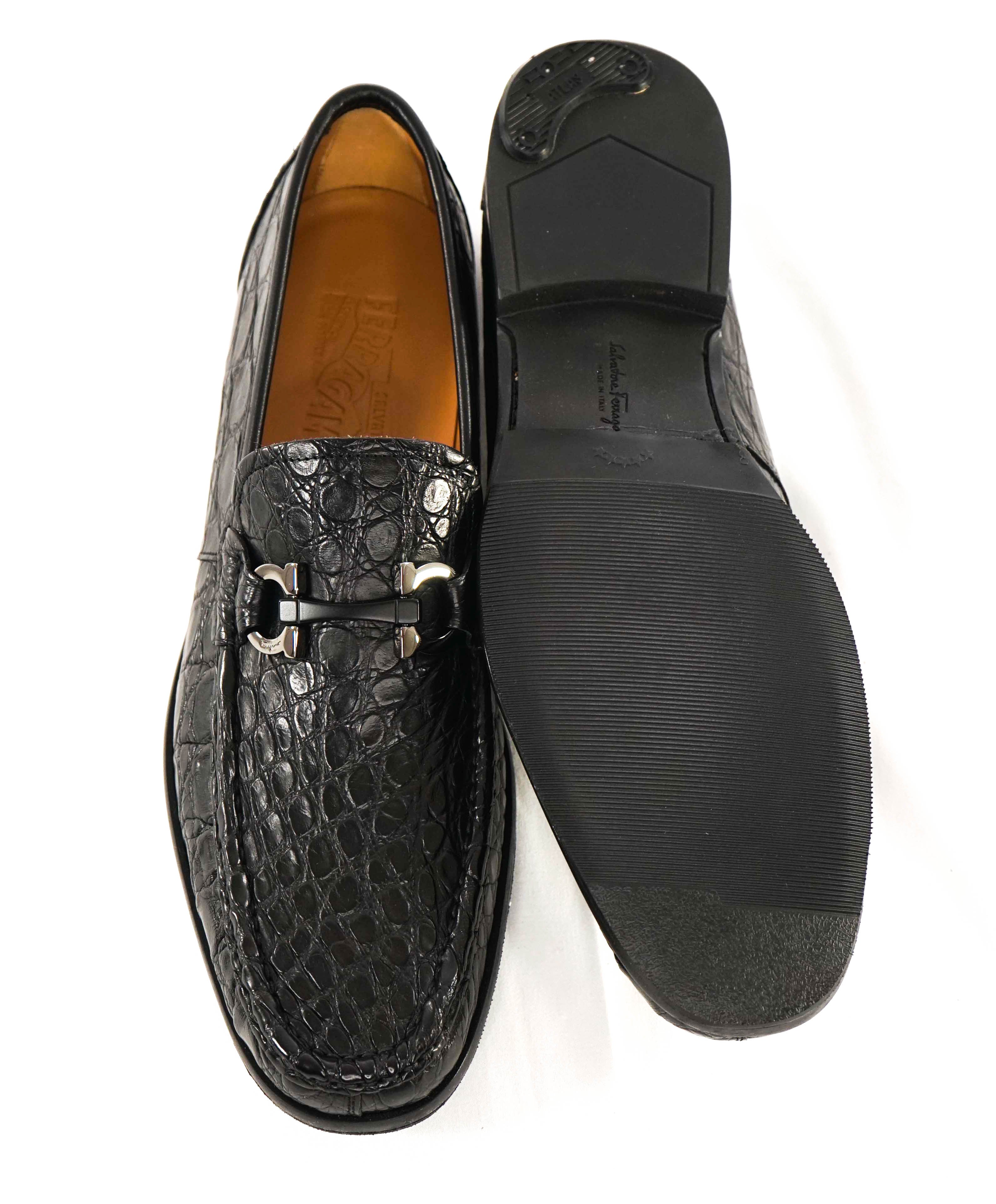 $2,200 SALVATORE FERRAGAMO -“GRANDIOSO" Gancini CROCODILE Black Loafer - 11 D