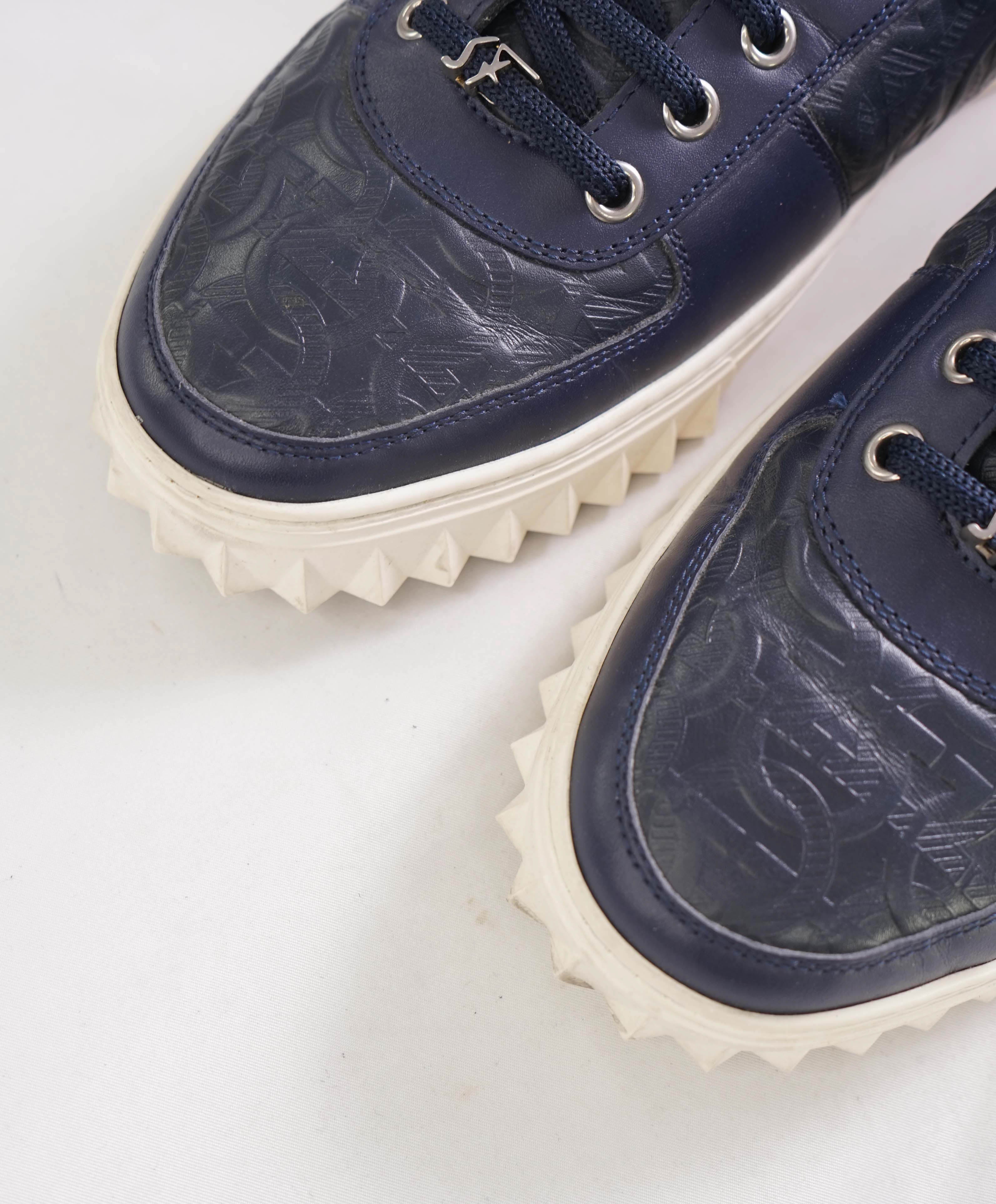 $750 SALVATORE FERRAGAMO - *SCUBY 2* Navy Embossed Gancini Sneaker - 7 M US