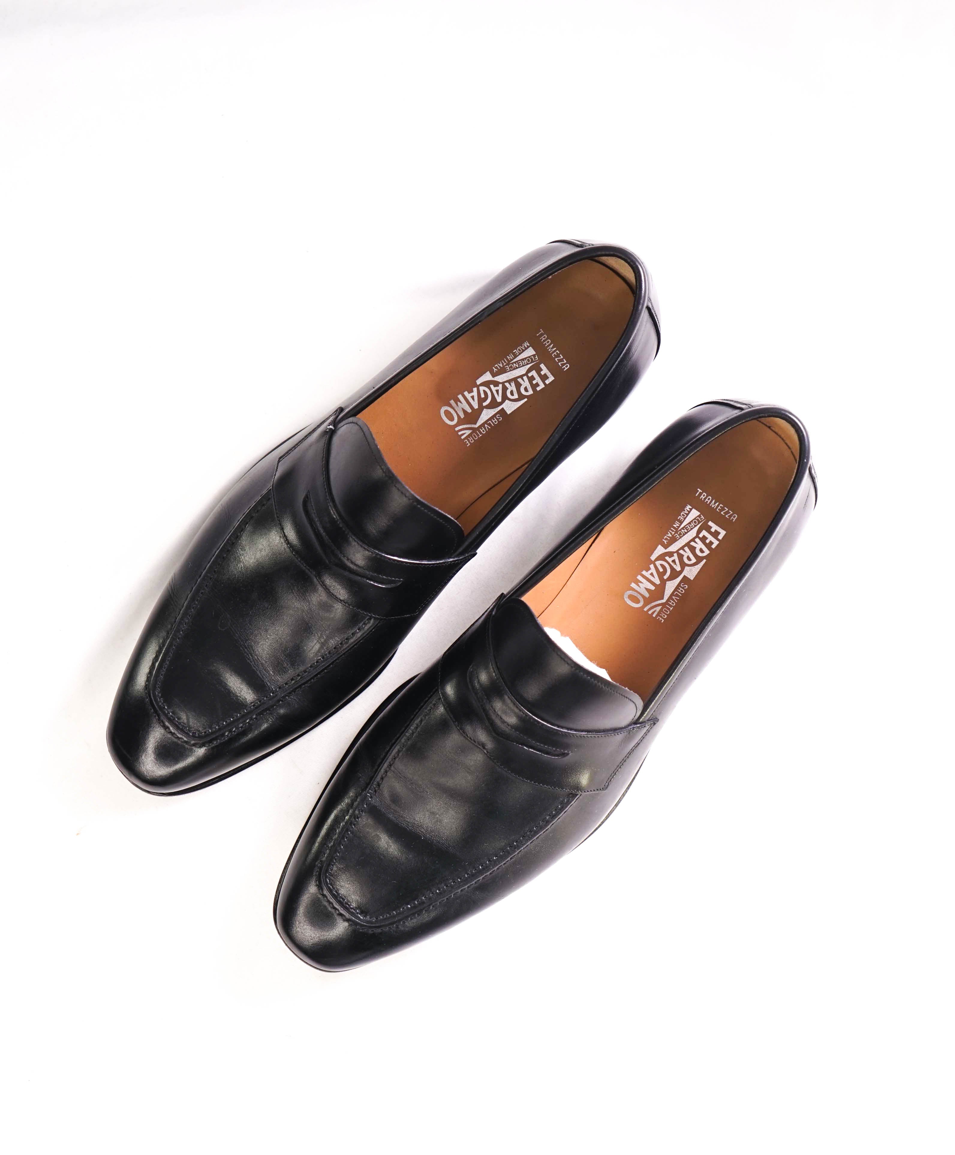 SALVATORE FERRAGAMO - "TRAMEZZA" Black Classic Penny Loafers Sleek Silhouette - 8.5 EE