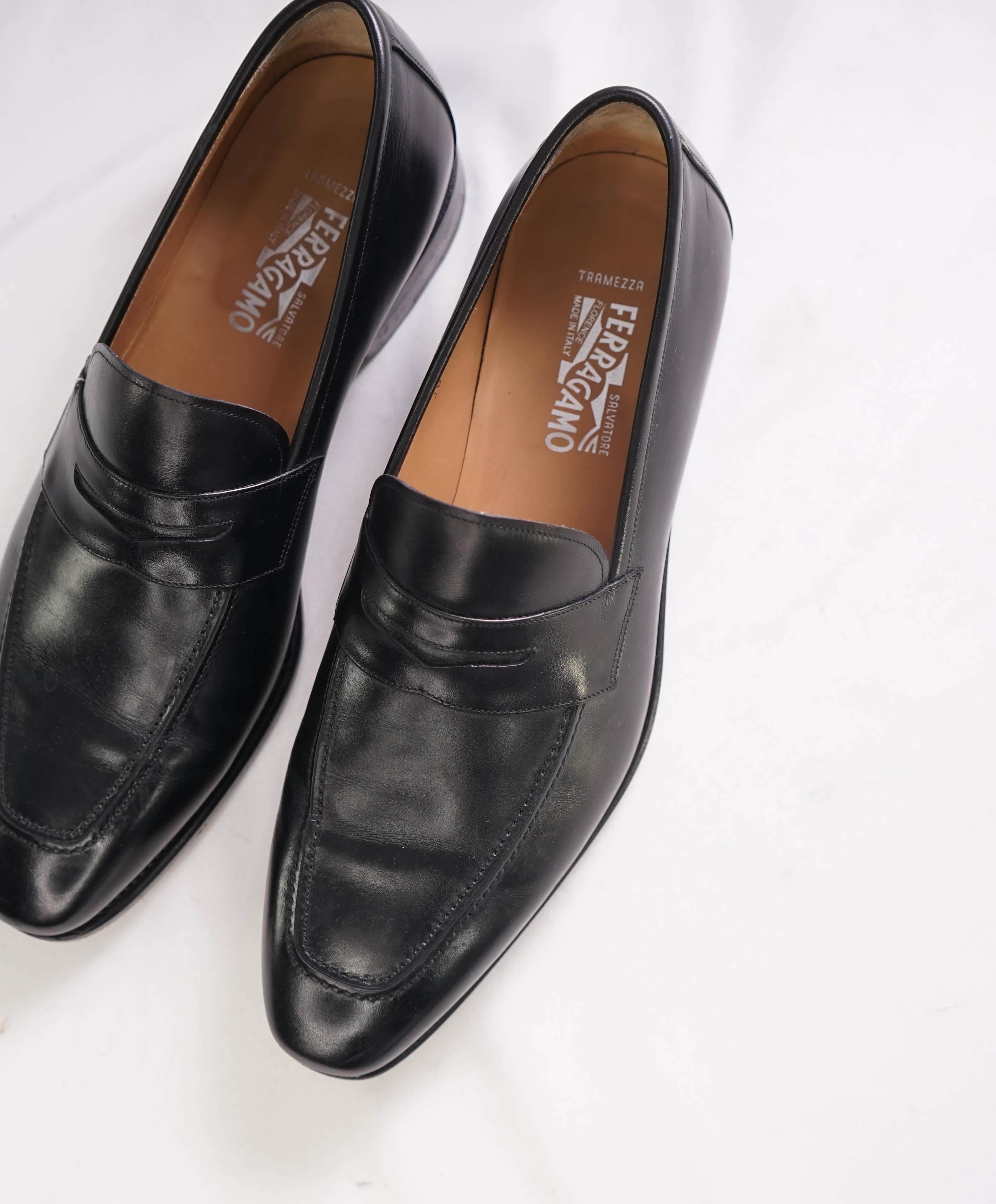 SALVATORE FERRAGAMO - "TRAMEZZA" Black Classic Penny Loafers Sleek Silhouette - 8.5 EE