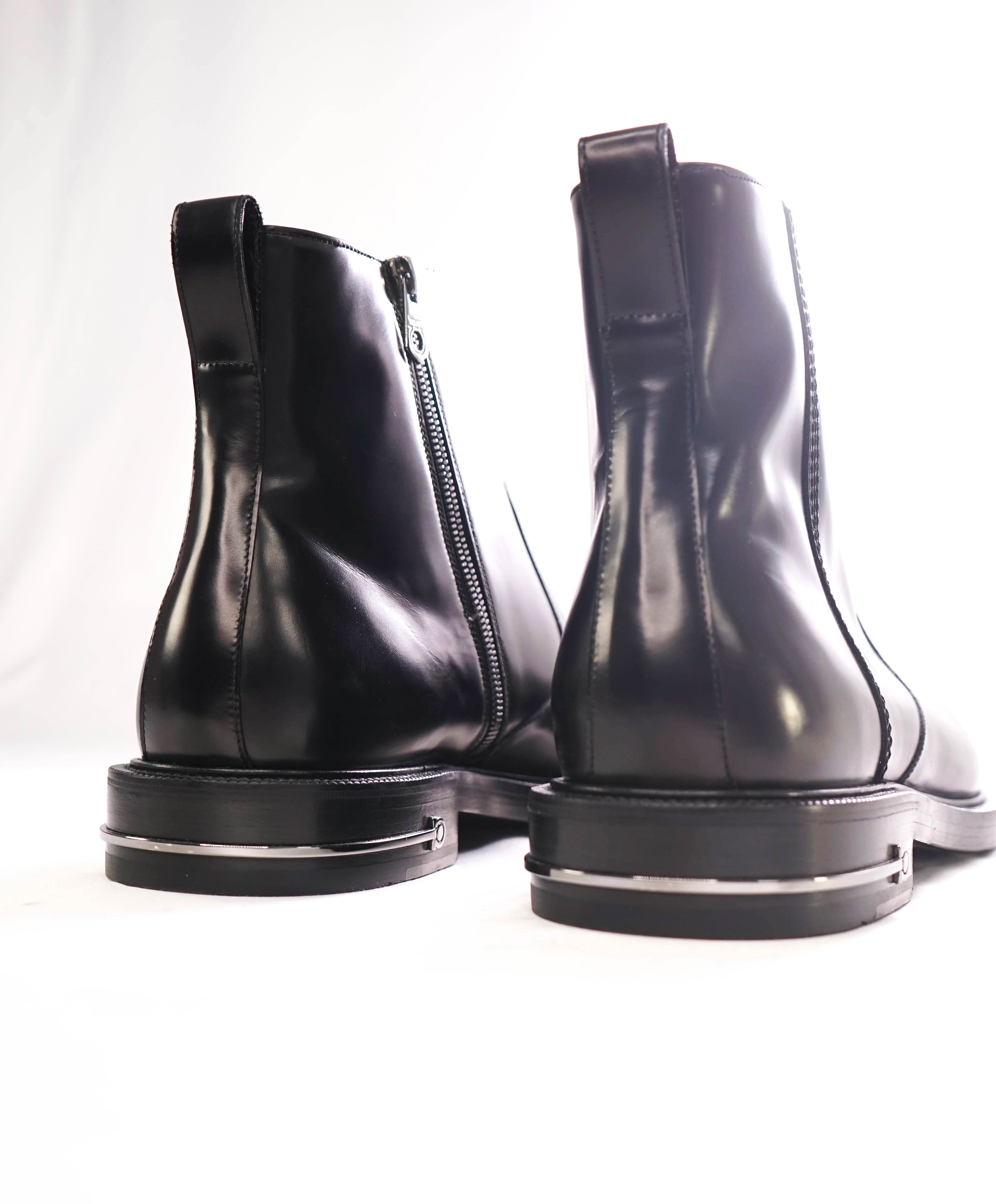 $1,190 SALVATORE FERRAGAMO - "SEFTON" Black Logo Heel Dress Boot - 12 US