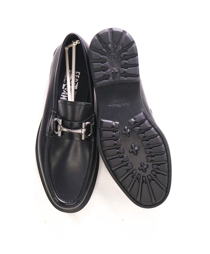 SALVATORE FERRAGAMO - “GLASGOW" Black Lug Sole Gancini Loafer- 8 EEE