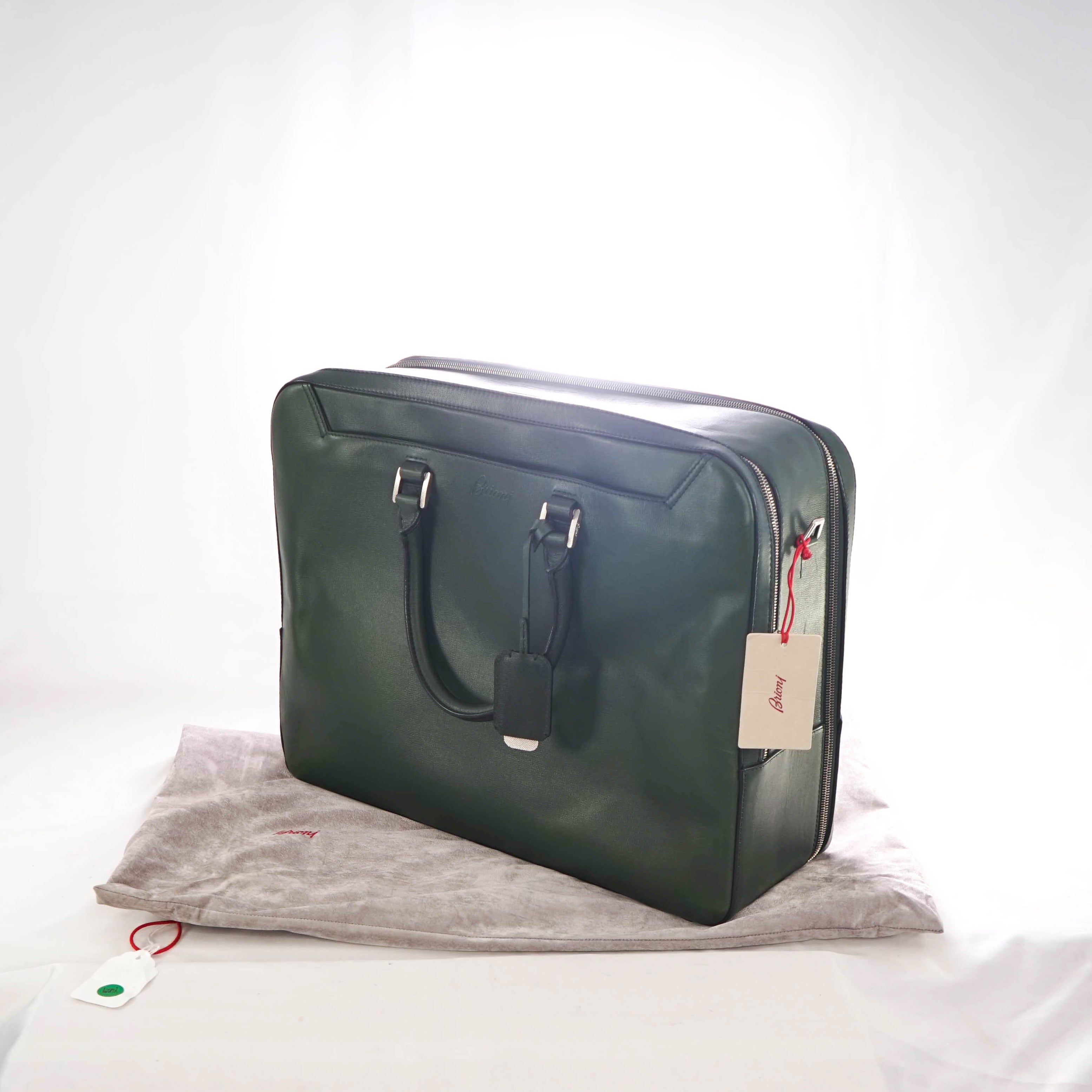 $6,900 BRIONI - Calfskin Leather GREEN Duffle Overnight Bag W Shoulder Strap - N/A