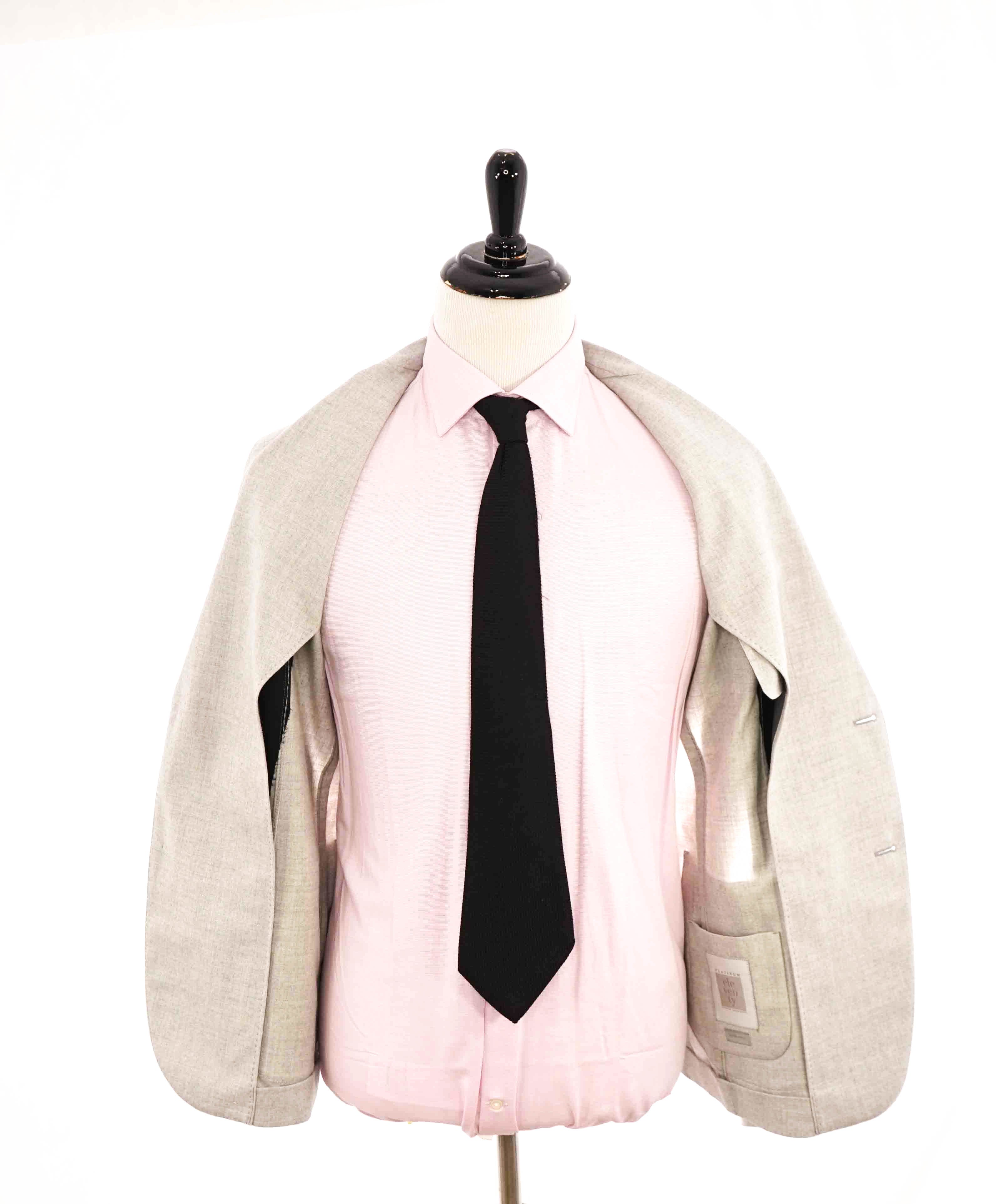 $2,295 ELEVENTY - Neutral Textured Patch Pocket Peak Lapel Blazer - 40 (50 EU)