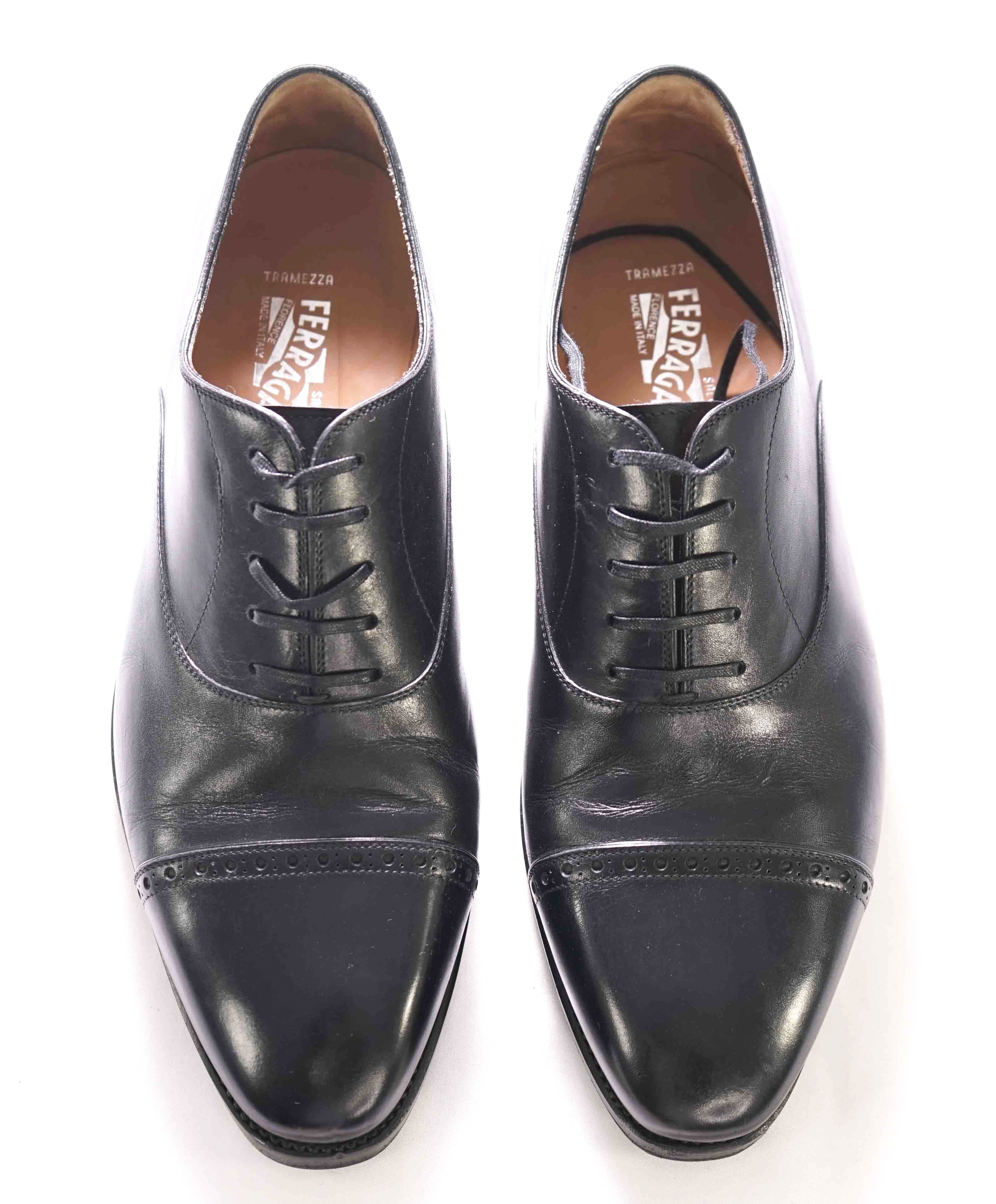 $1,495 SALVATORE FERRAGAMO - "TRAMEZZA" Black PREMIUM Oxford - 8 EEE