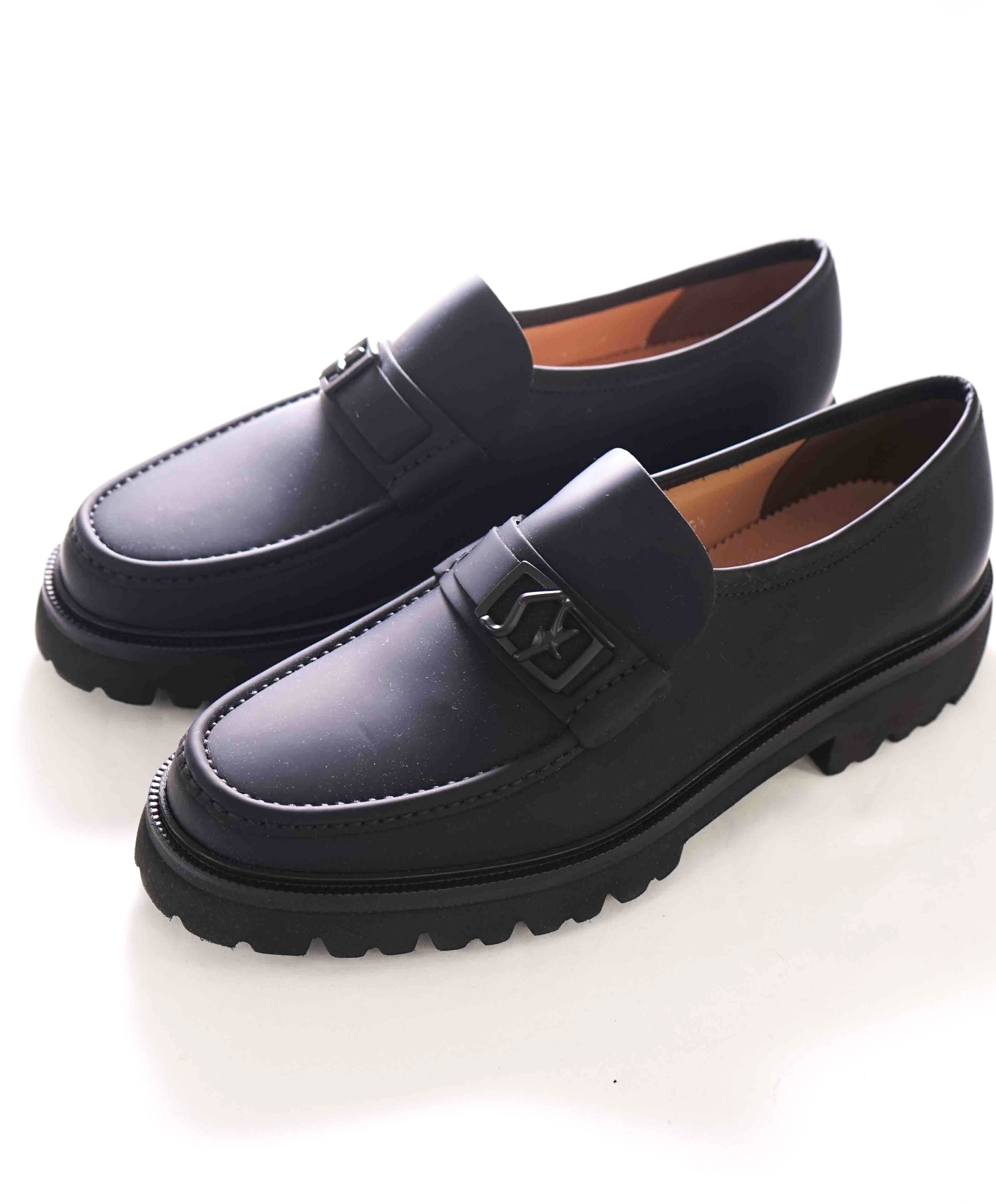 $890 SALVATORE FERRAGAMO - *NUSCO* Black Lug Sole Loafer - 10.5 E US