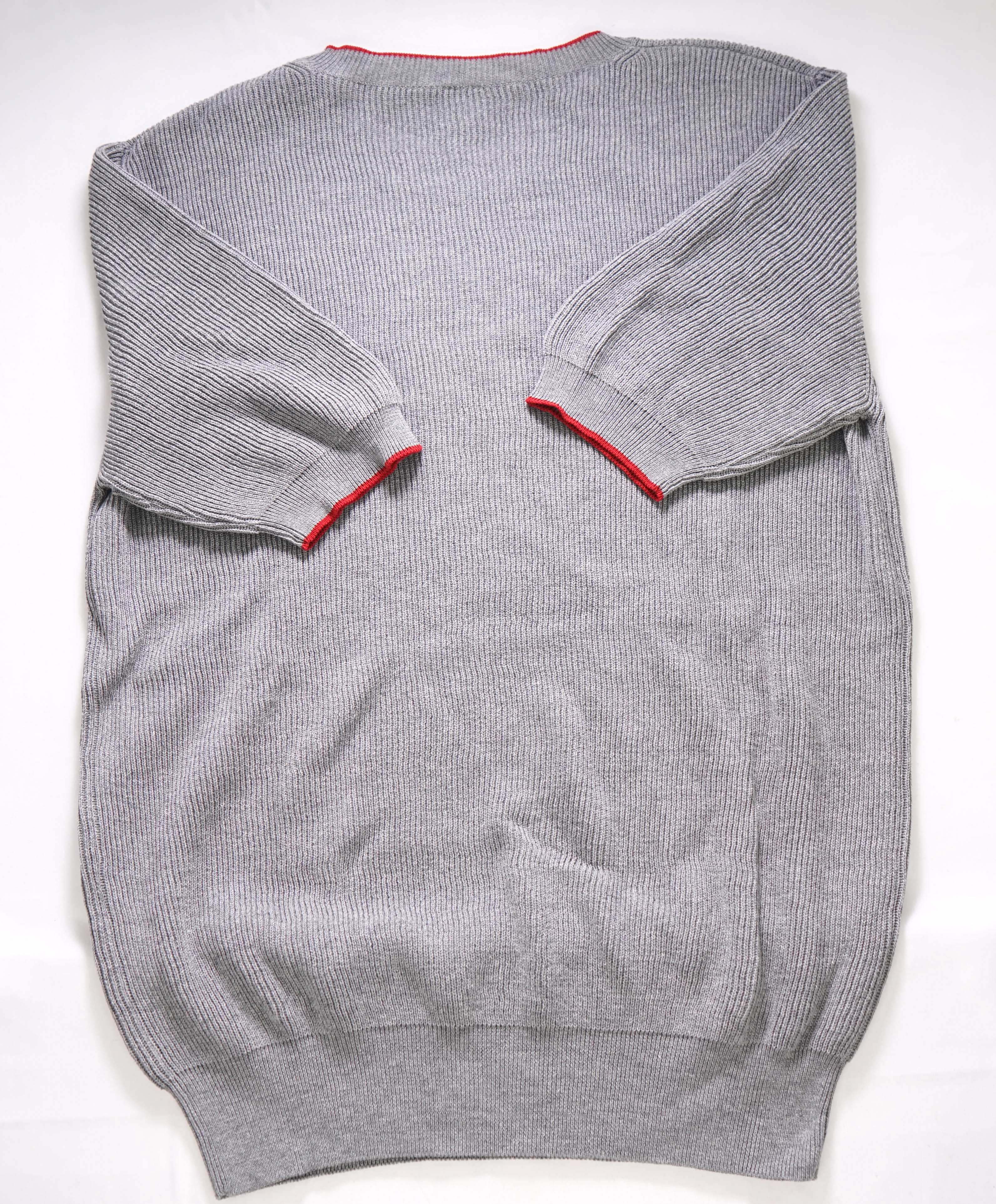 $395 ELEVENTY - Grey/Red Crewneck Premium Short Sleeve Sweater - M