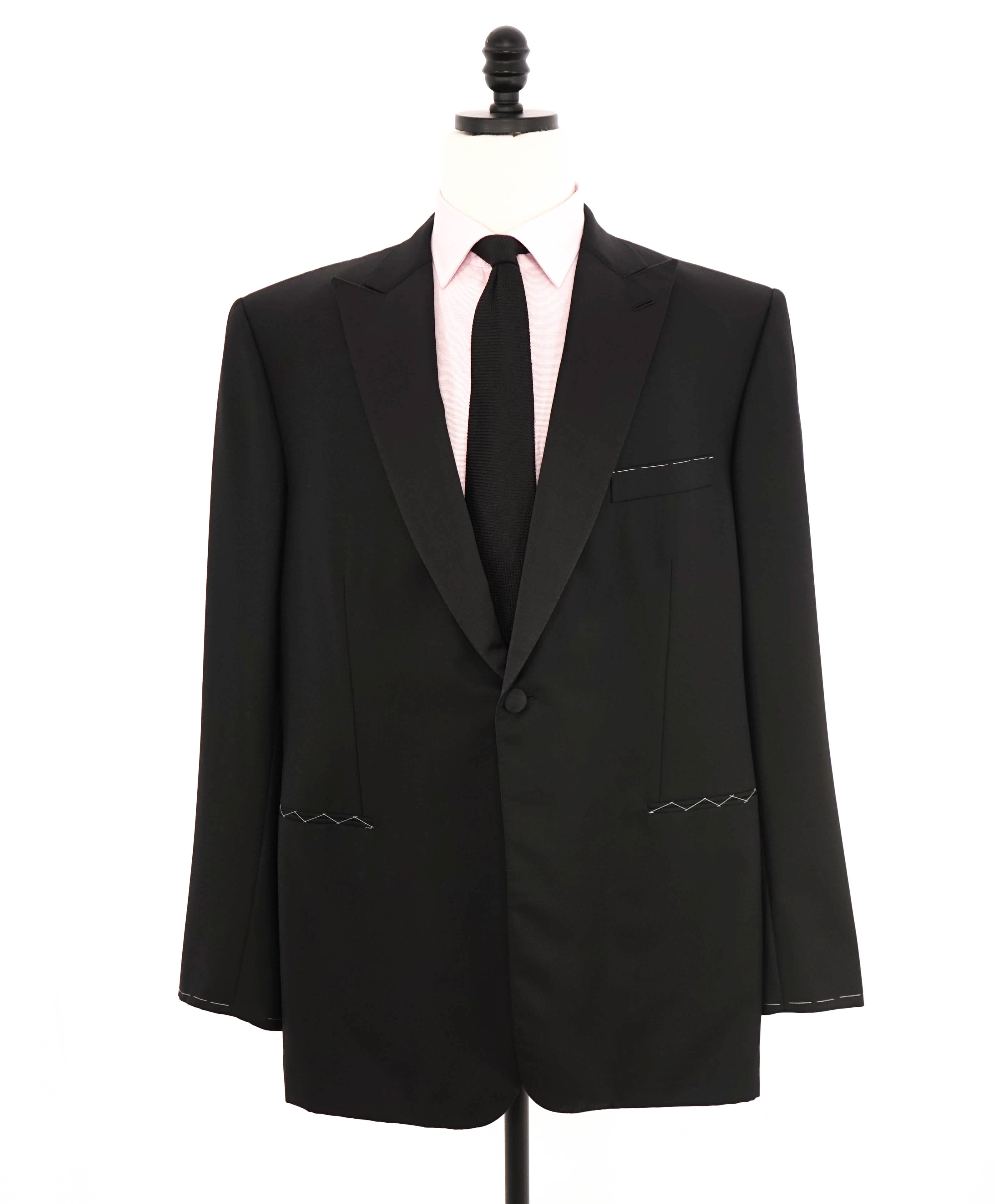 $5,995 BRIONI - *CELEB FAV* Hand Made In ITALY Black Peak Tuxedo Dinner JACKET - 48L