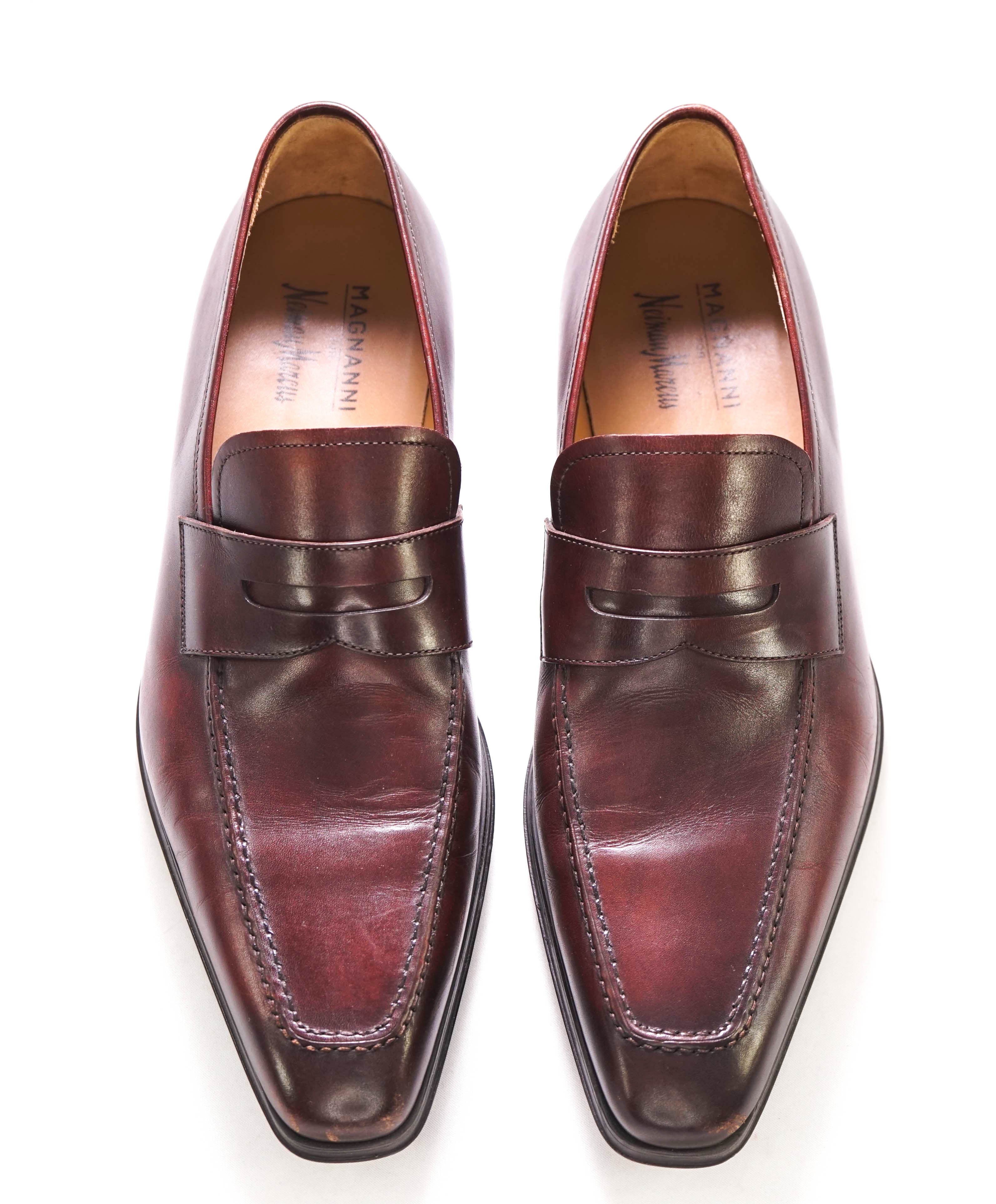 MAGNANNI - For NEIMAN MARCUS  "MADE IN SPAIN" Brown Penny Loafers - 8