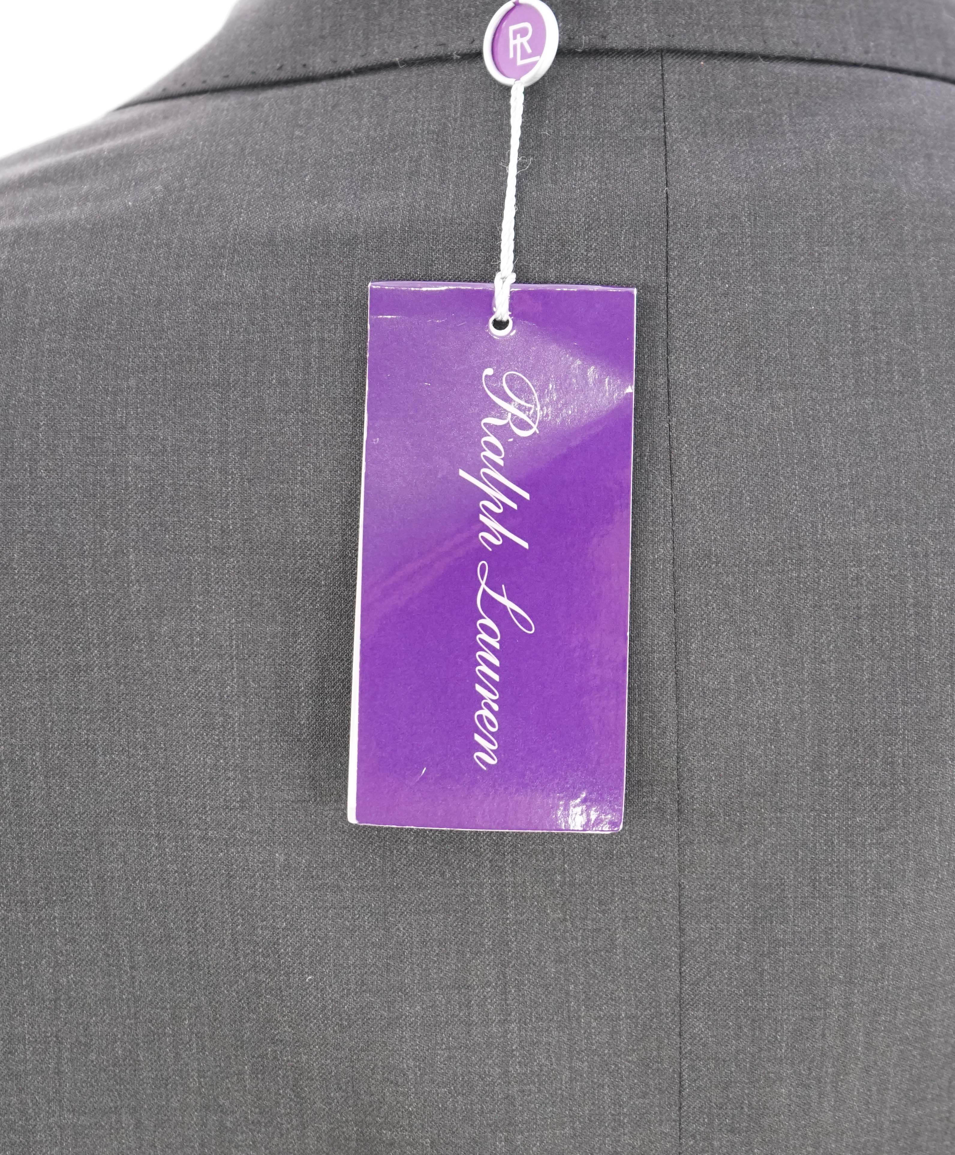 RALPH LAUREN PURPLE LABEL - Gray Solid 2-Btn *CLOSET STAPLE* Suit - 40S