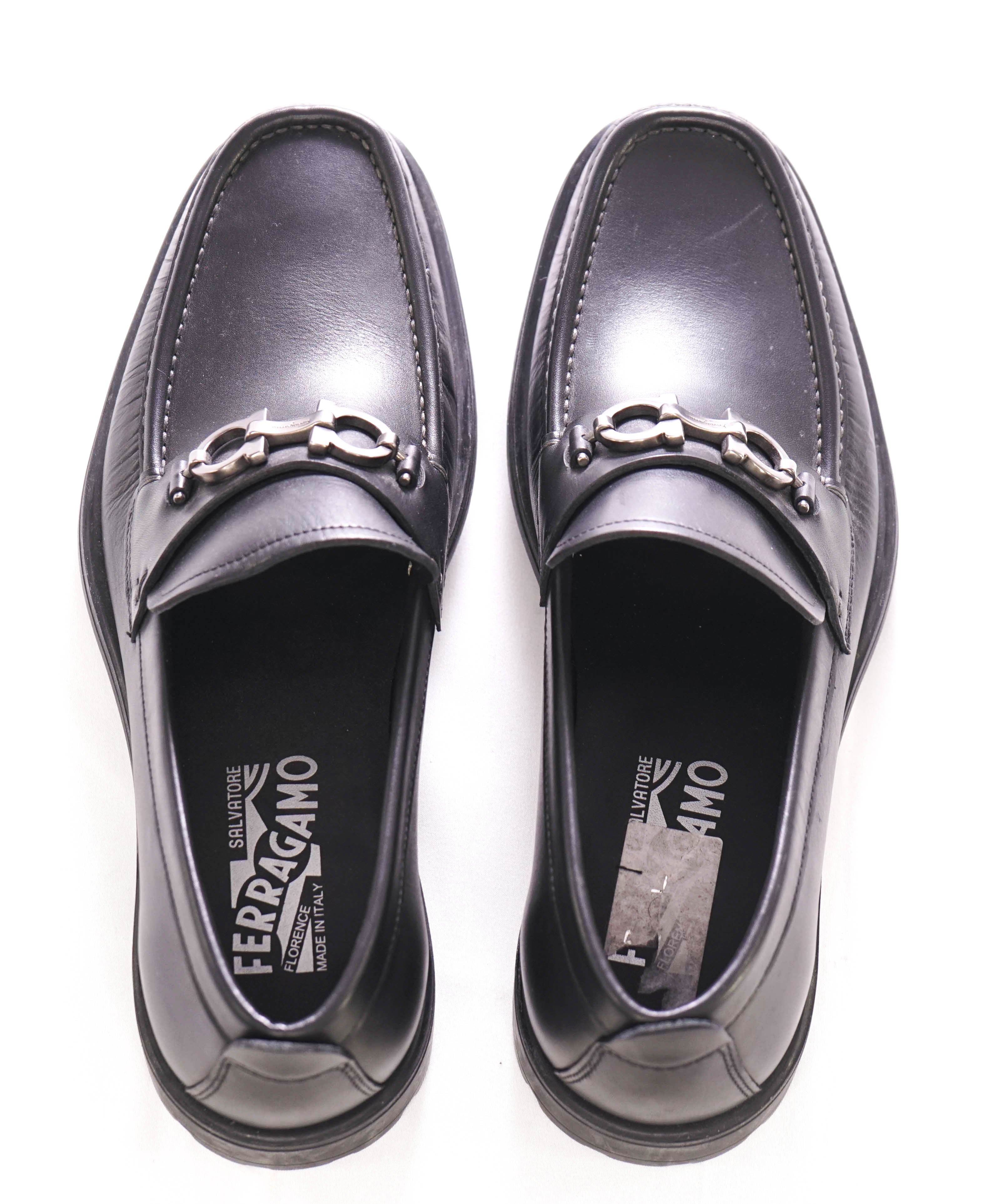 SALVATORE FERRAGAMO - "DAVID" Black Lug Sole Gancini Loafer - 9 D US