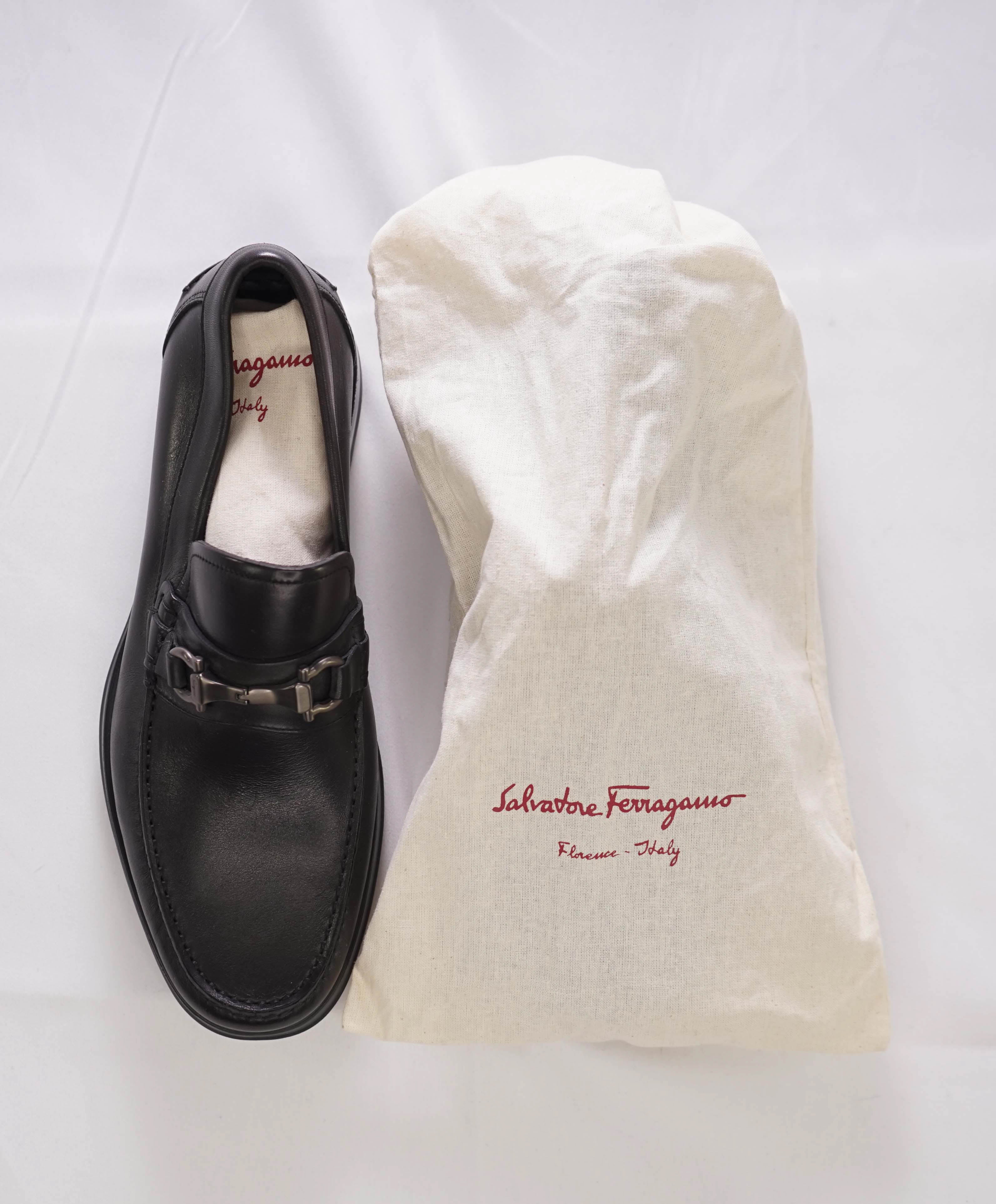 $930 SALVATORE FERRAGAMO - *XTRA LIGHT SOLE* Black Lug Sole Loafer - 7.5 EEE