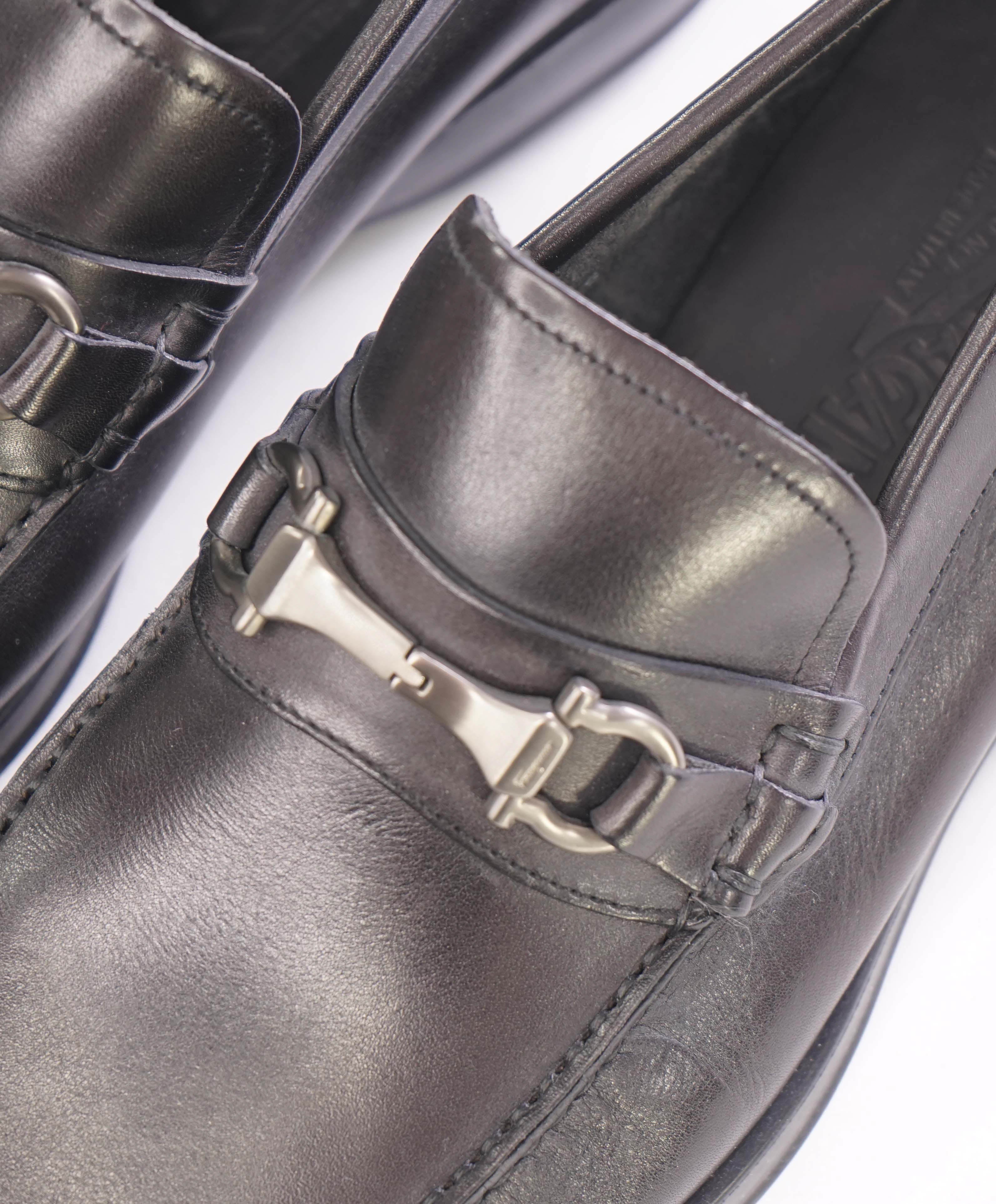 $930 SALVATORE FERRAGAMO - *XTRA LIGHT SOLE* Black Lug Sole Loafer - 7.5 EEE