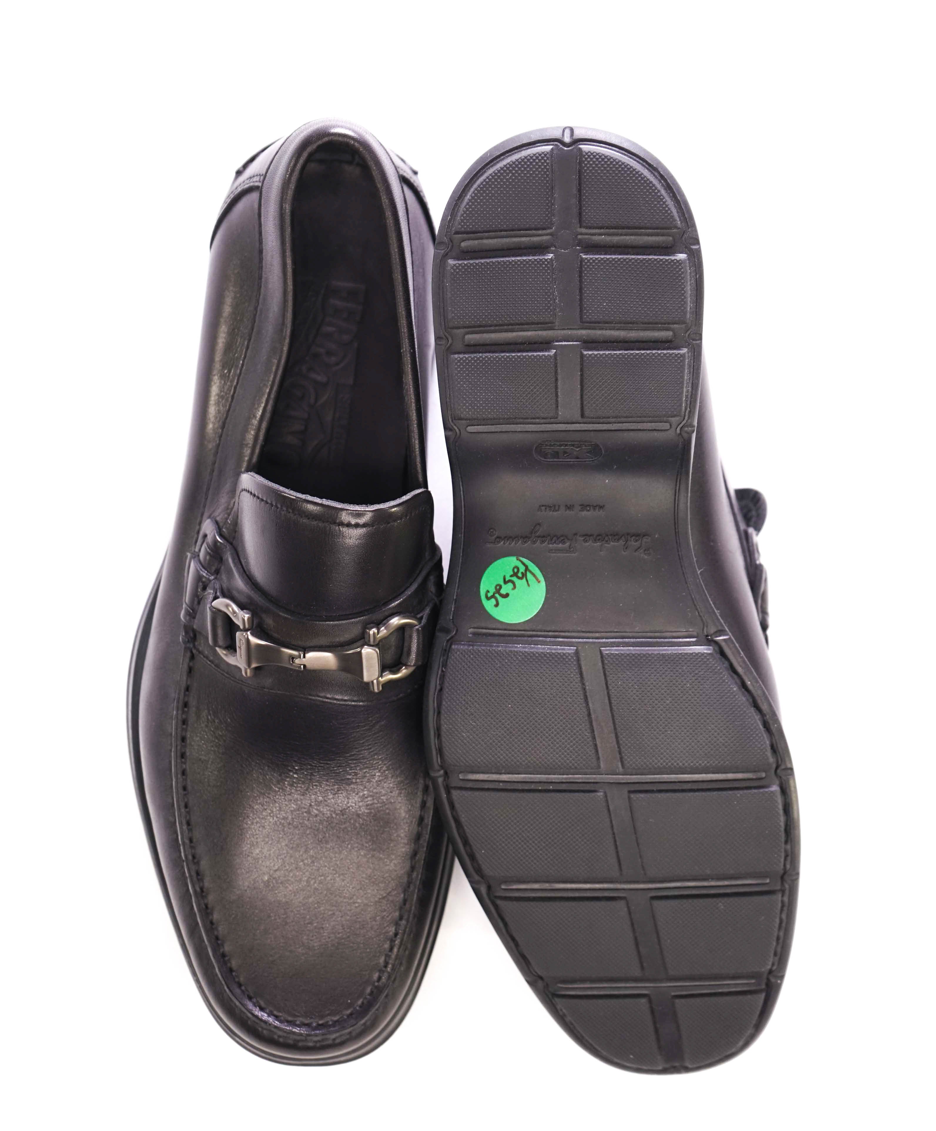 $930 SALVATORE FERRAGAMO - *XTRA LIGHT SOLE* Black Lug Sole Loafer - 7.5 EEE