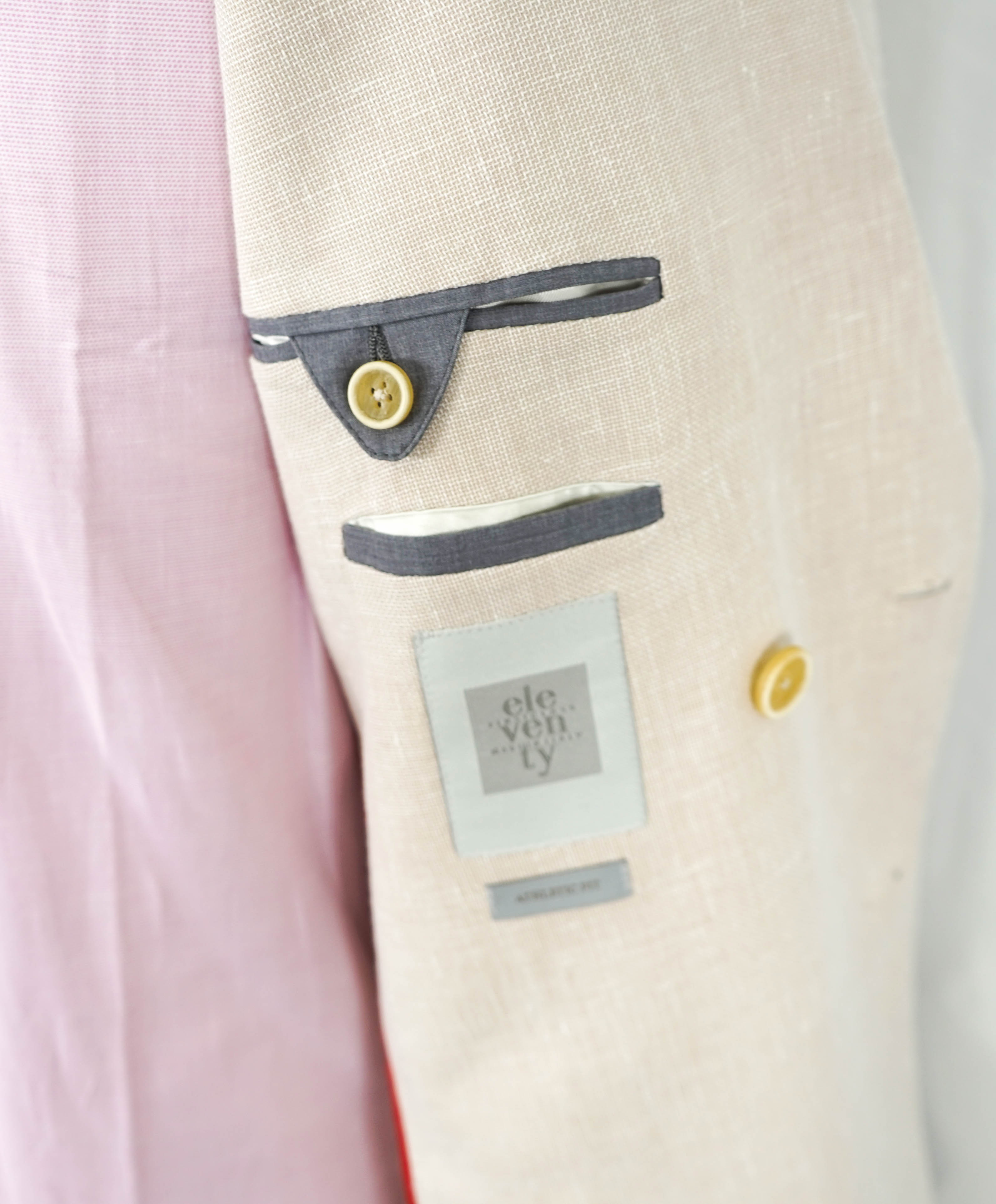 $1,795 ELEVENTY - Patch Pocket Ivory COTTON/LINEN Double-Breasted SUIT - 40US