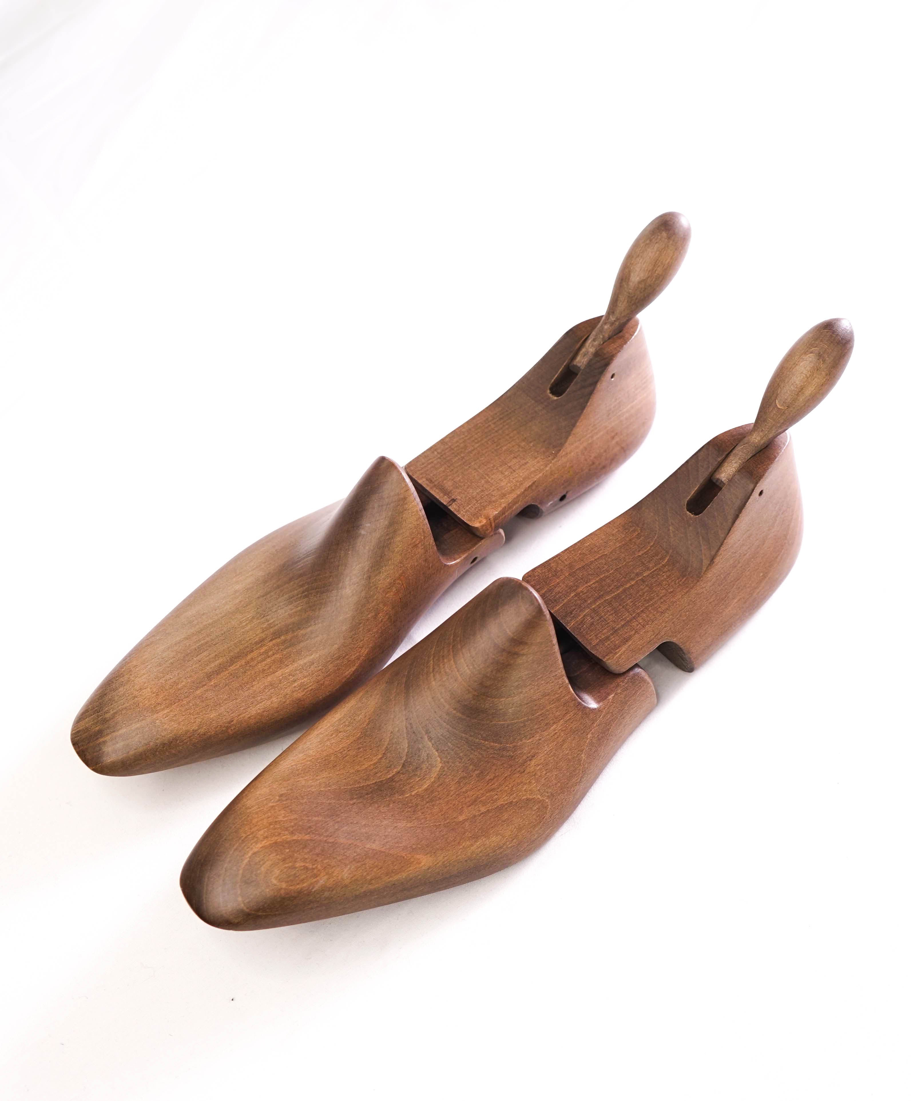 SALVATORE FERRAGAMO - Wooden Double Barrel Shoetree / Shoe Tree - 12D