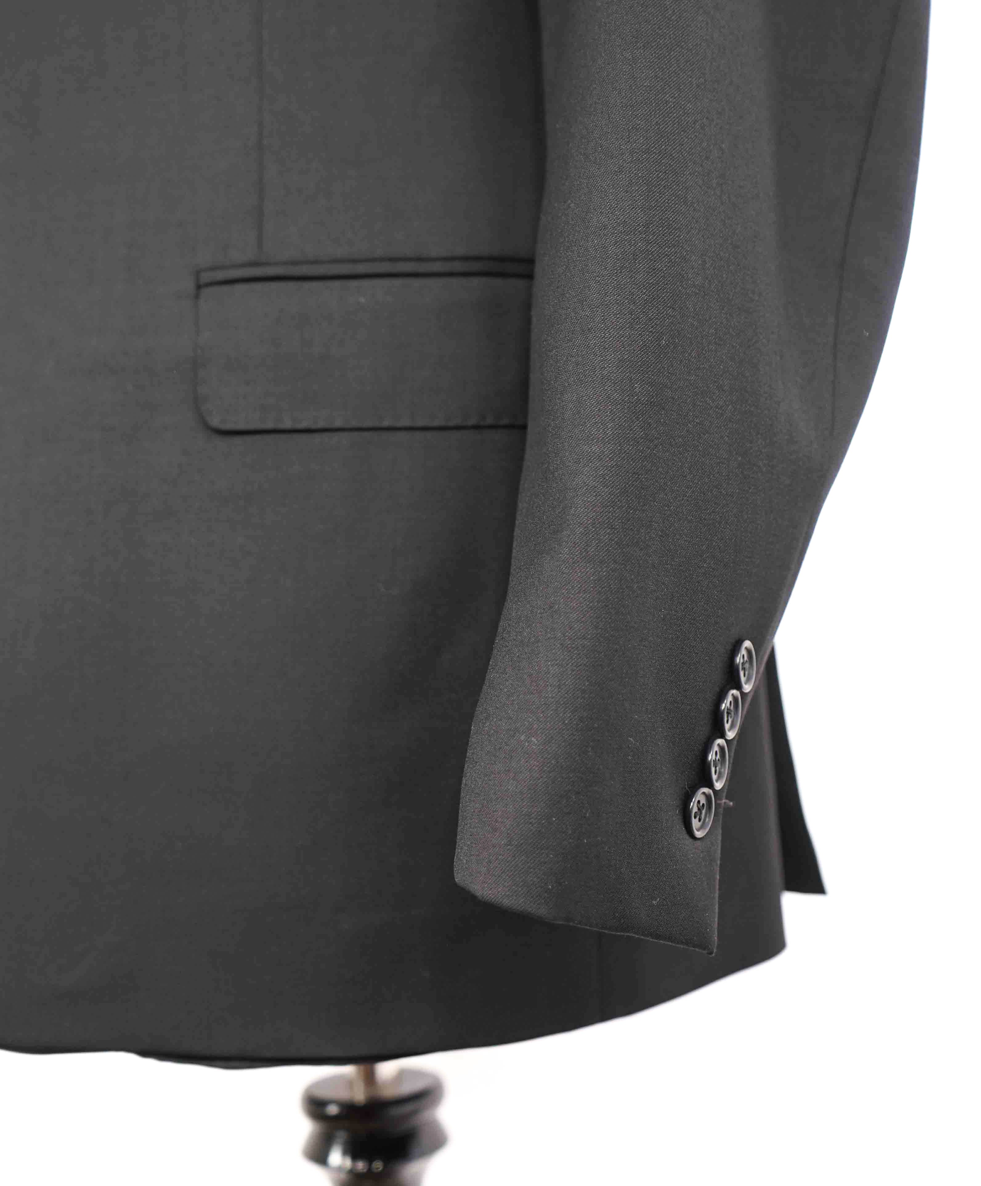 $1,645 CANALI -  Black Solid Notch Lapel 2-Btn Blazer - 46R