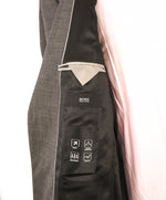 HUGO BOSS - Gray Textured ”Travel / Crease Resist" Suit W Horn Buttons - 42S