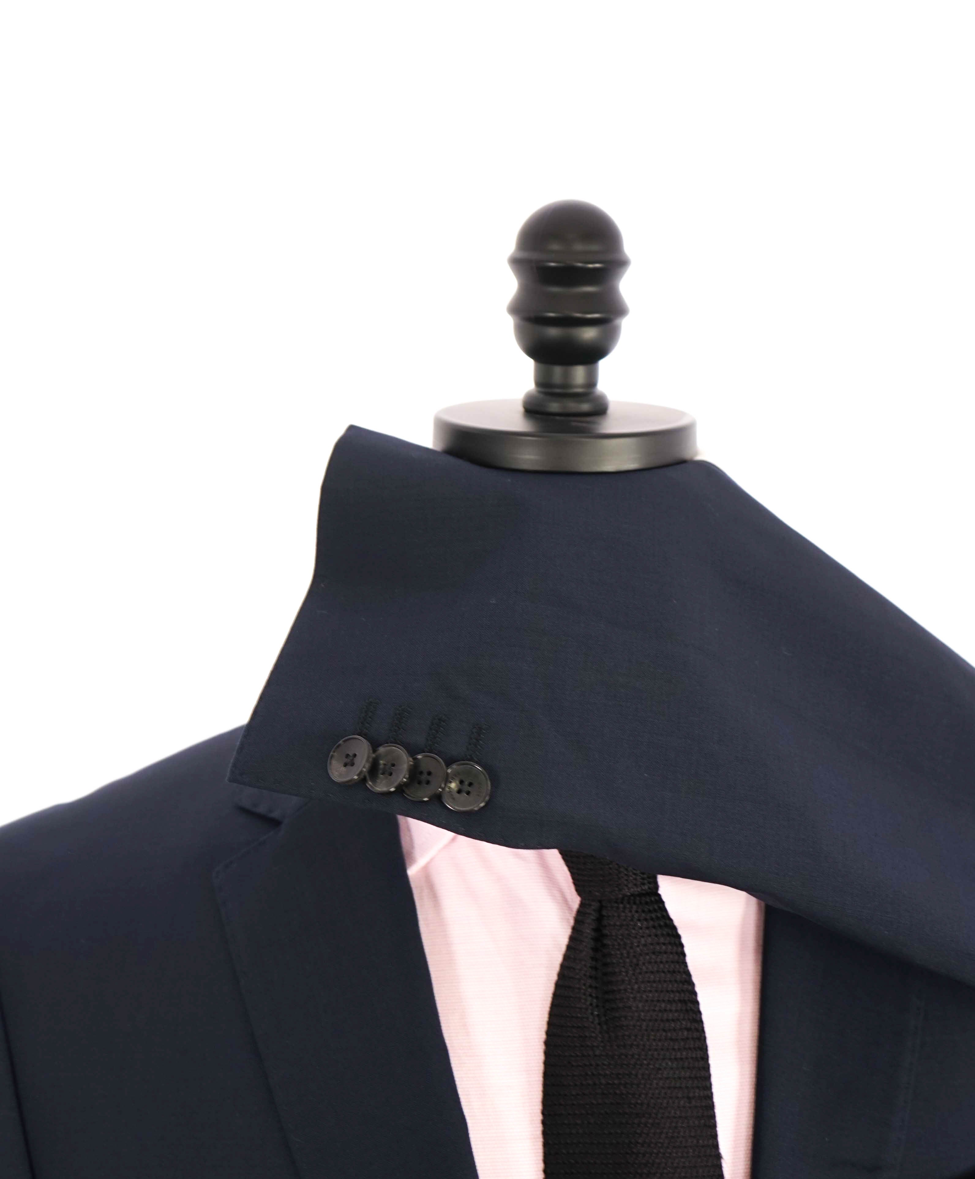 HUGO BOSS - "SLIM" Notch Lapel Navy Blue Suit - 38R