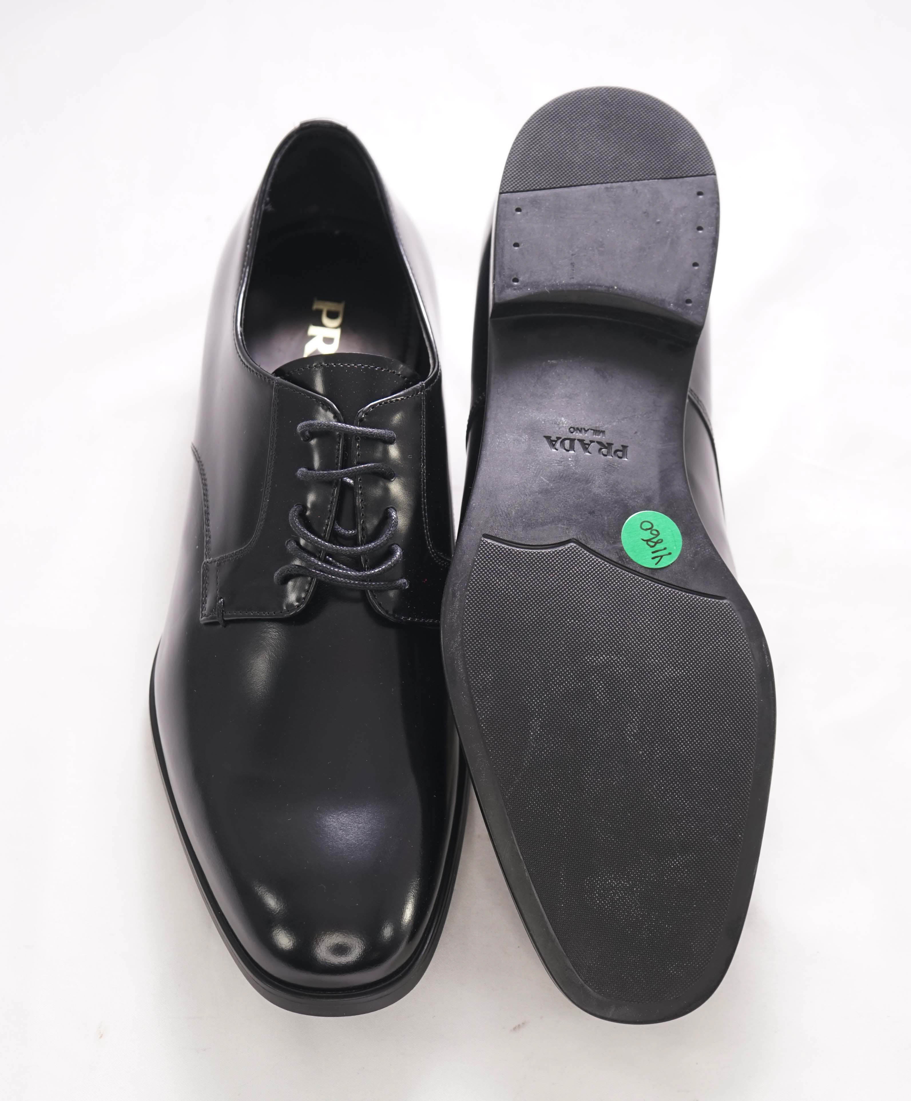 $950 PRADA - Black Brushed Leather Oxfords Derby - 8 US (7 Prada)