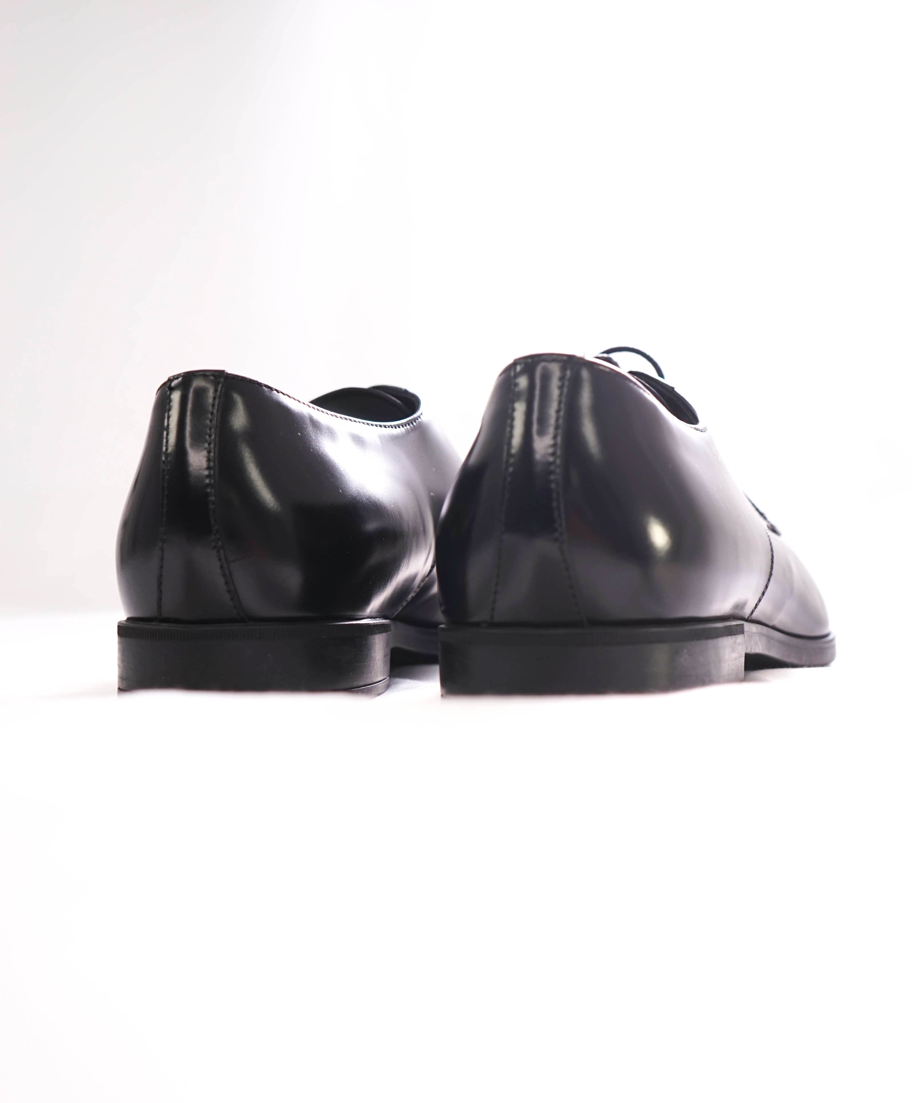 $950 PRADA - Black Brushed Leather Oxfords Derby - 8 US (7 Prada)