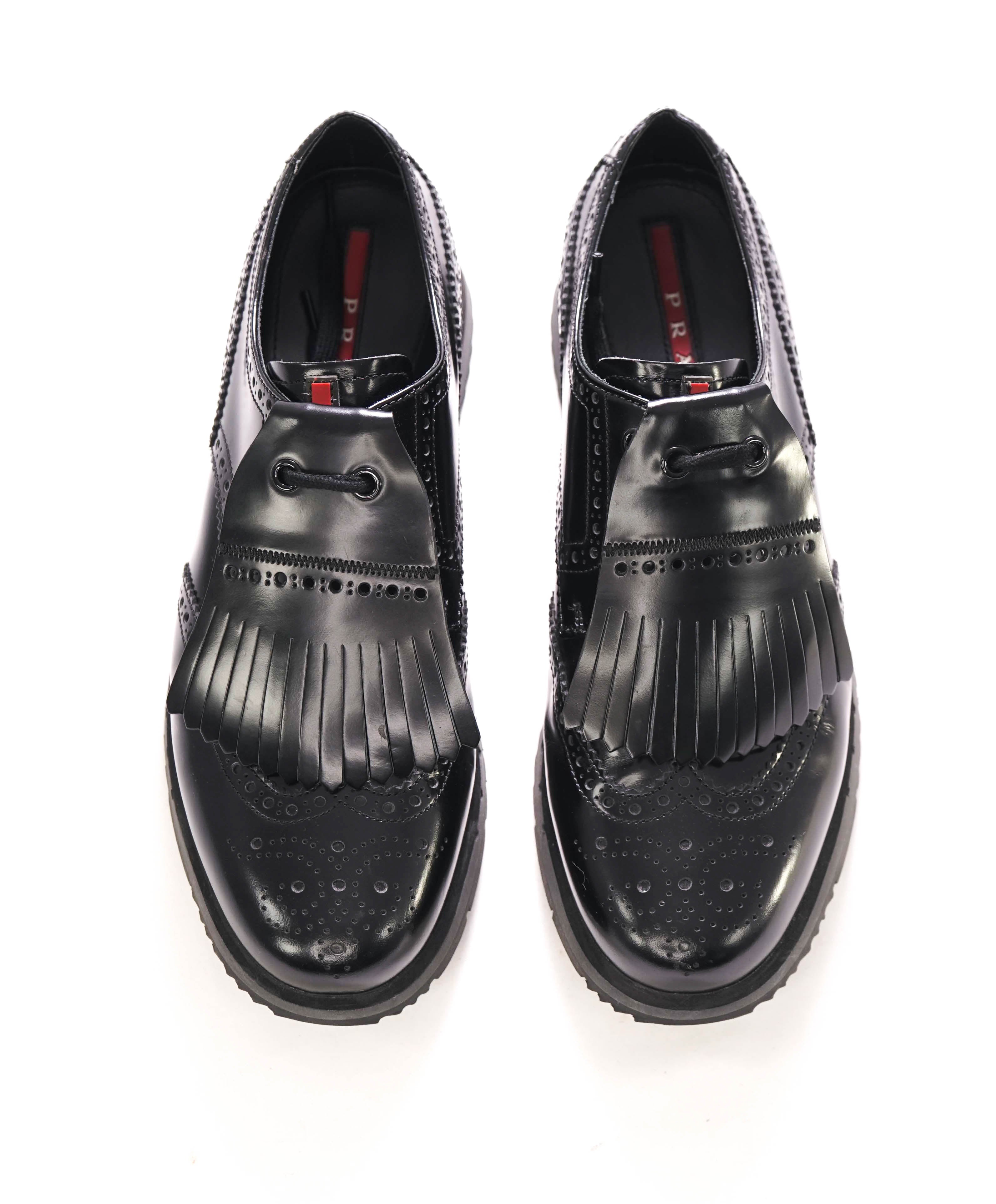 $950 PRADA - Black Wingtip Sneaker Oxfords With Removable Kilt Feature - 9.5 US (8.5 Prada)