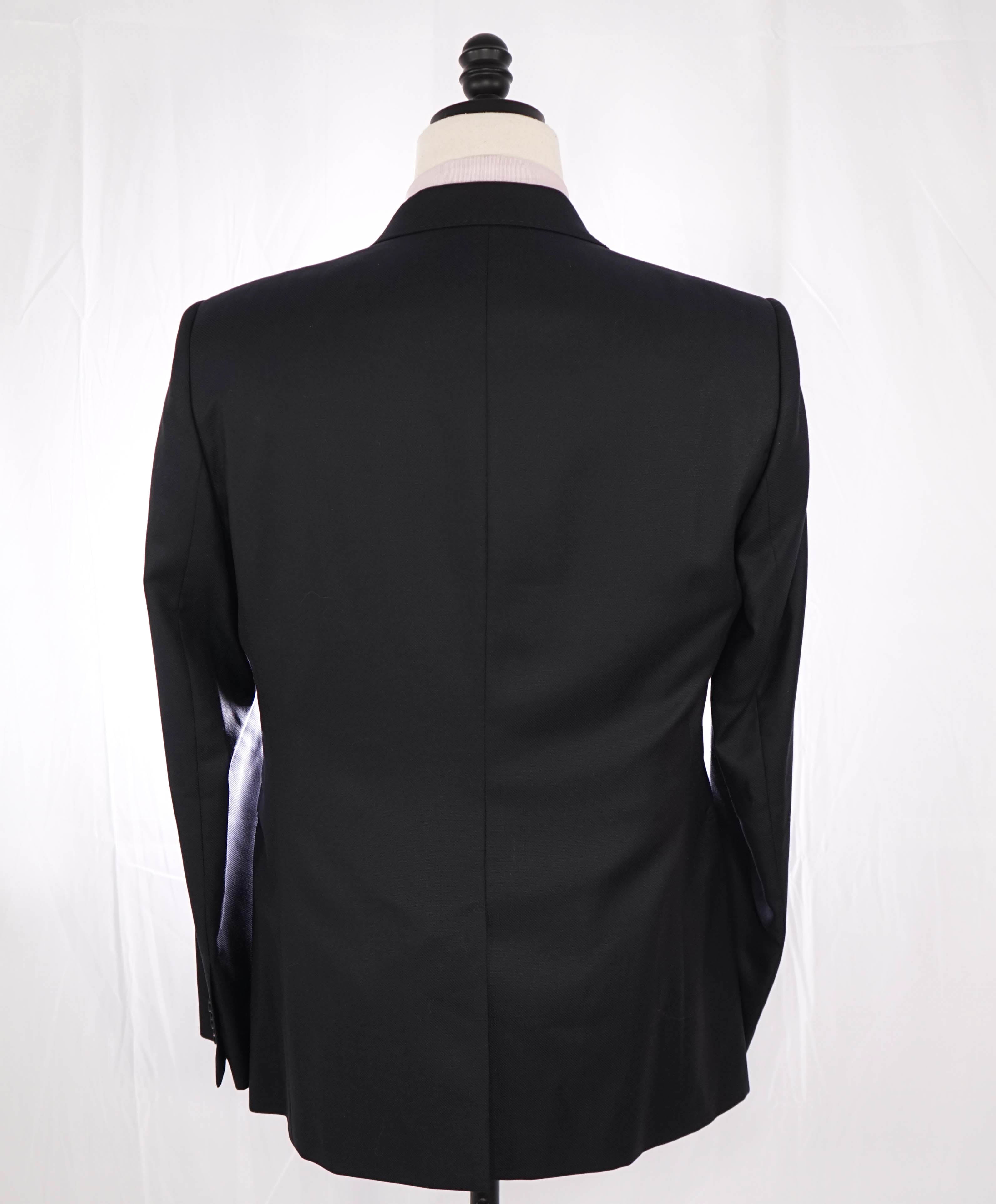 $1,995 EMPORIO ARMANI - 1-Btn "SUPREME" Super 130's  “G LINE” Black Suit - 40R