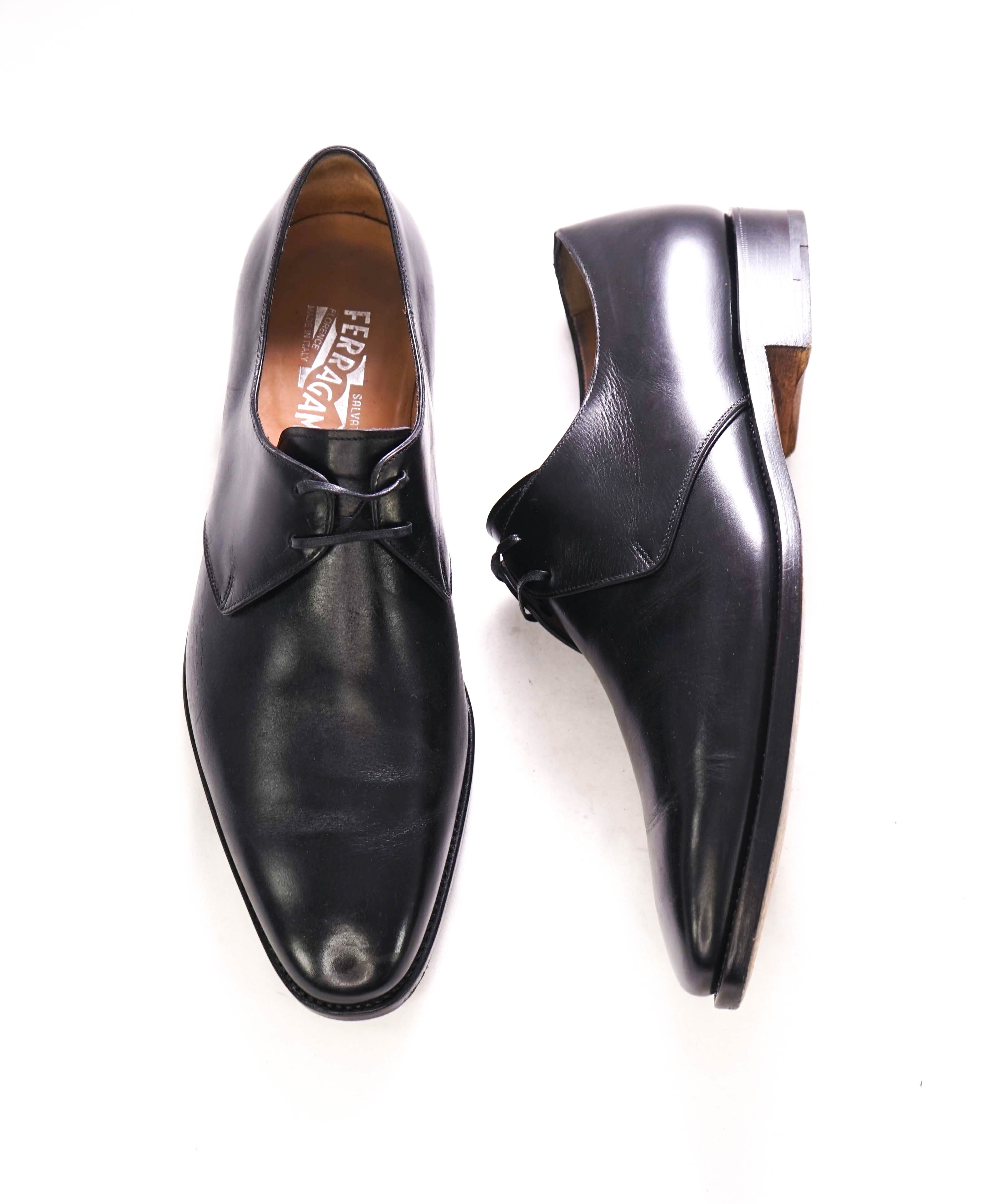 $1,295 SALVATORE FERRAGAMO - "TRAMEZZA NESIO" Black 2-Eylet Oxfords - 9.5 EE