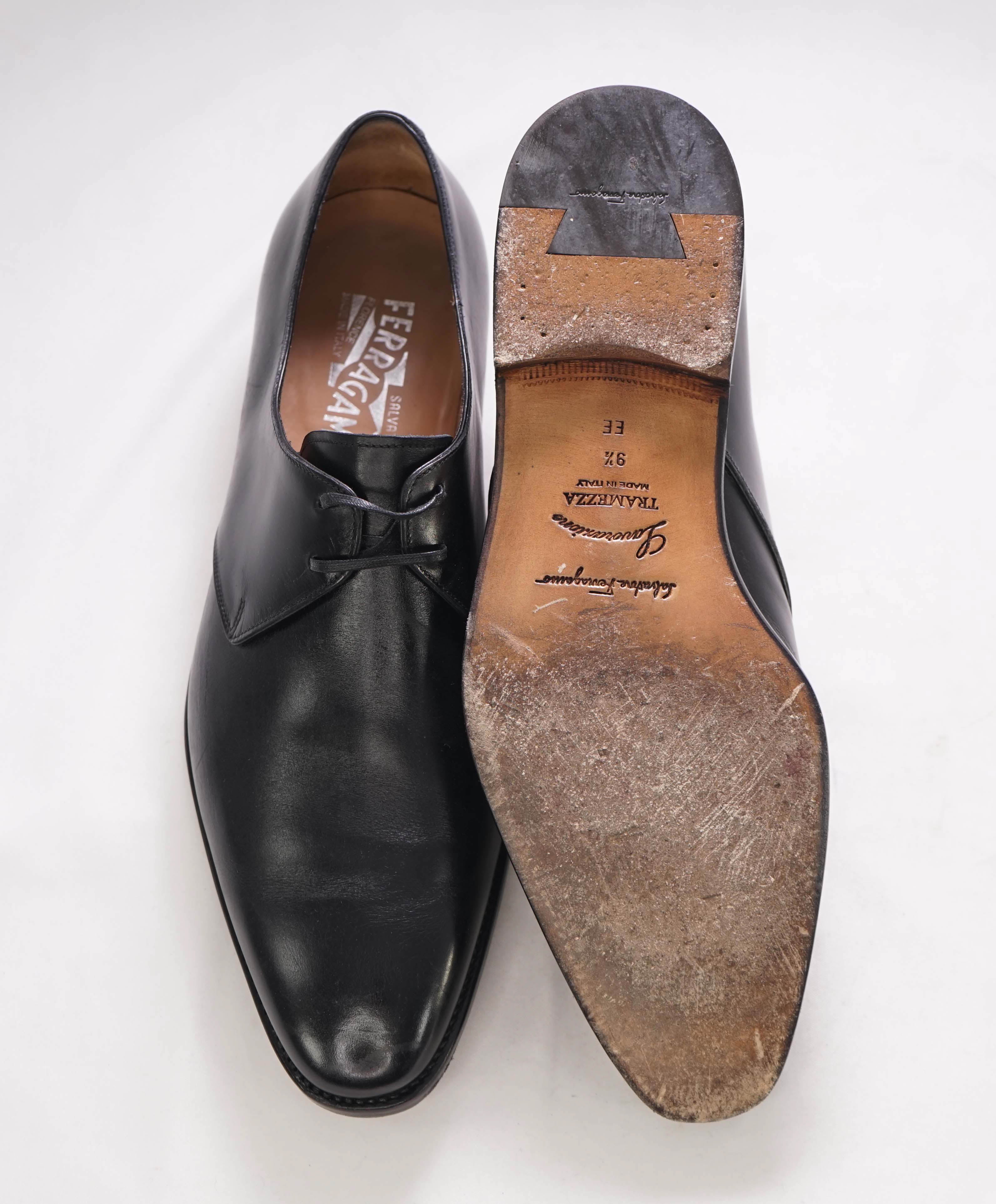 $1,295 SALVATORE FERRAGAMO - "TRAMEZZA NESIO" Black 2-Eylet Oxfords - 9.5 EE