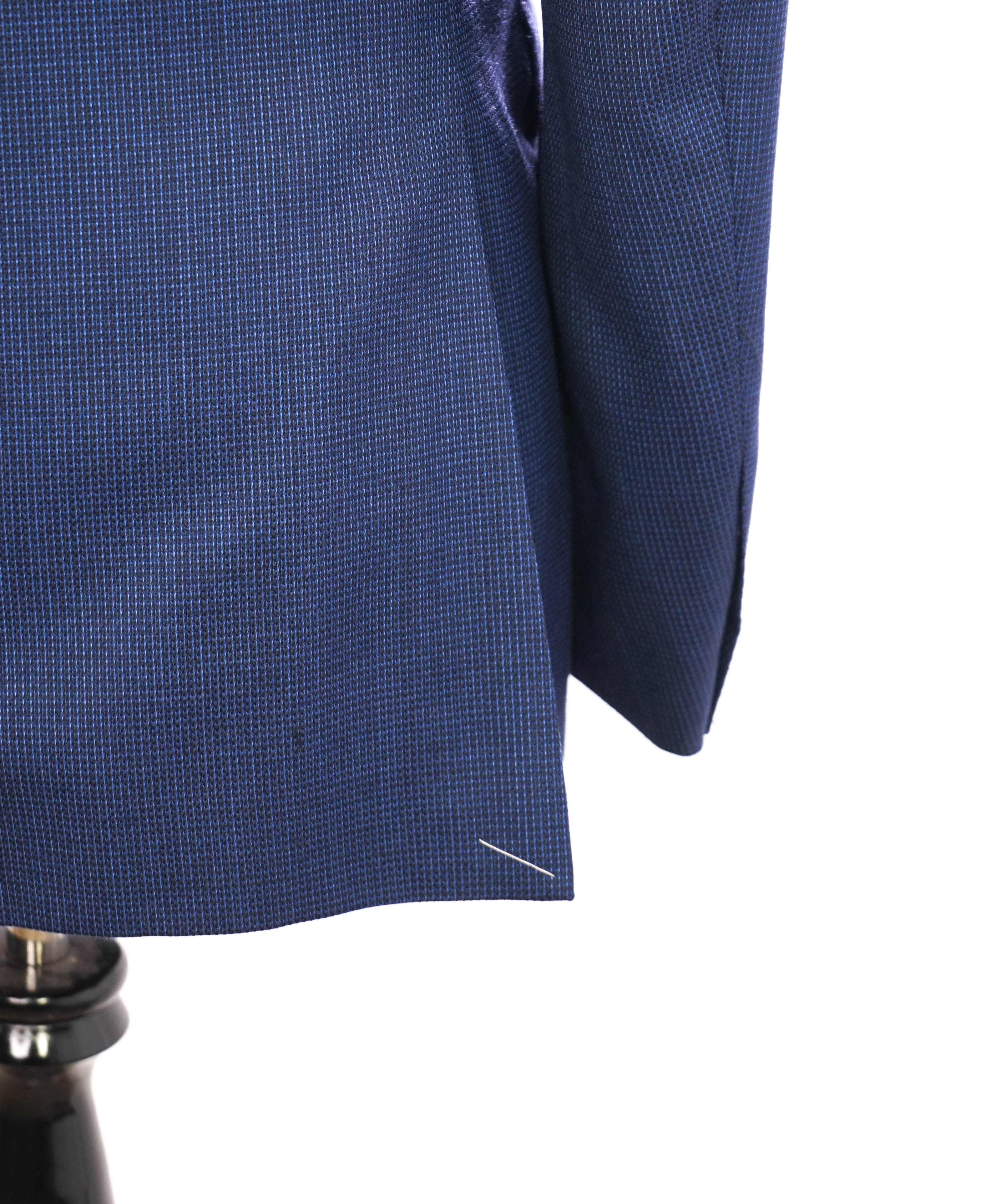 $1,595 CORNELIANI - *17,25 MICRONS* Blue Pindot Blazer - 46R