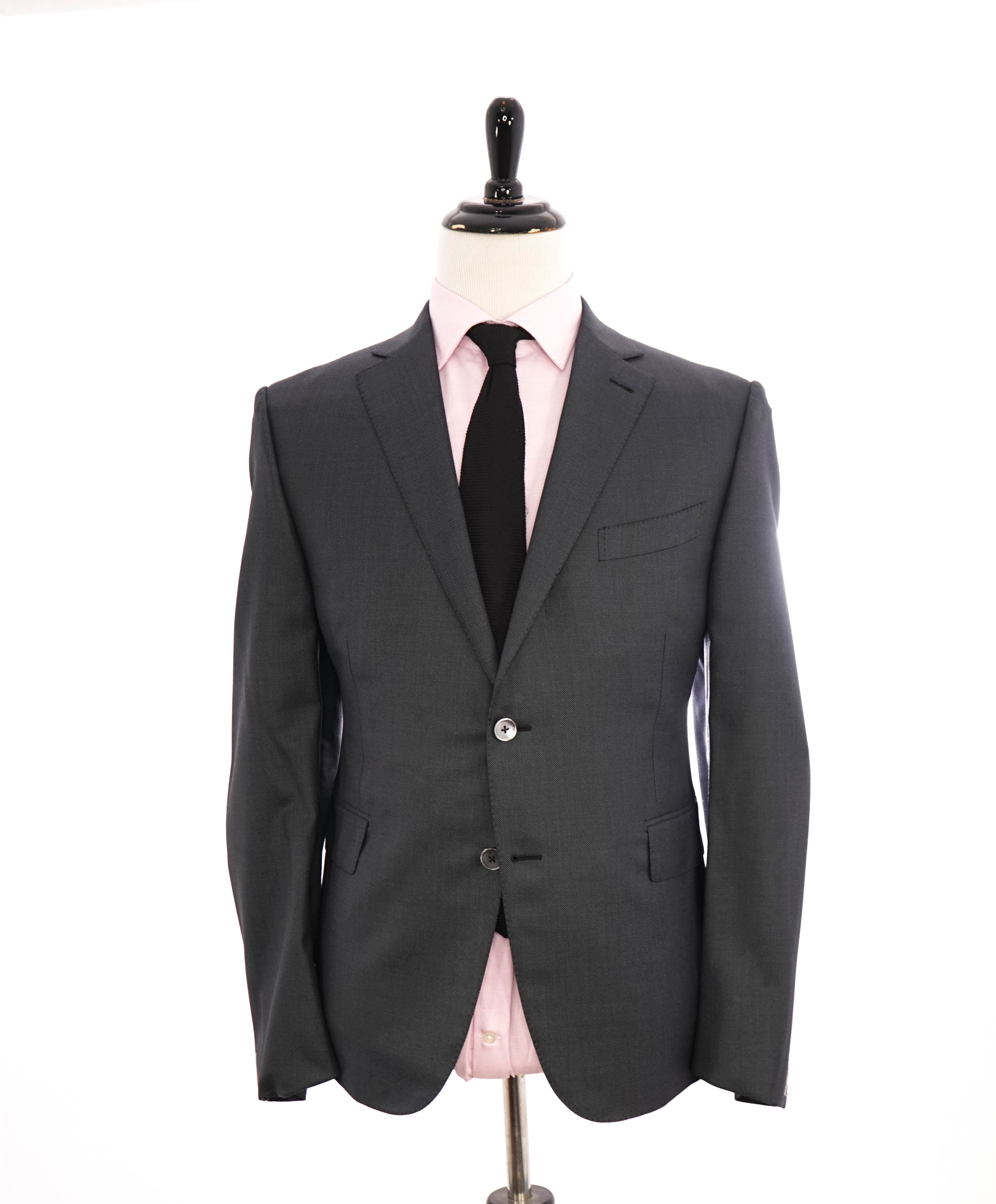 $3,995 ERMENEGILDO ZEGNA- “TORFEO 600” Su Misura Silk Blazer- 48S