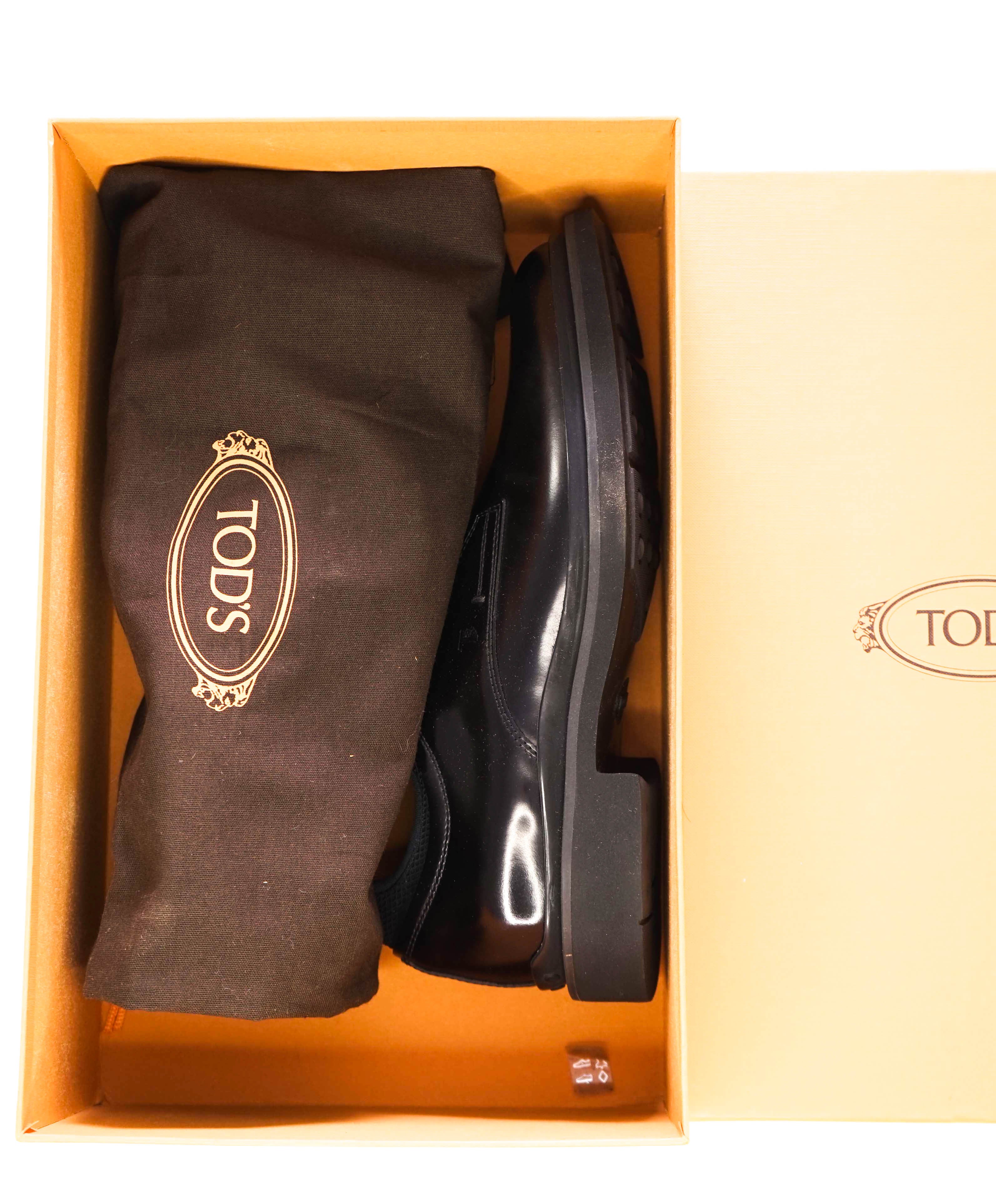 TOD’S - Black Logo Embossed LUG SOLE Vamp Penny Loafers - 9.5 US (8.5 IT)