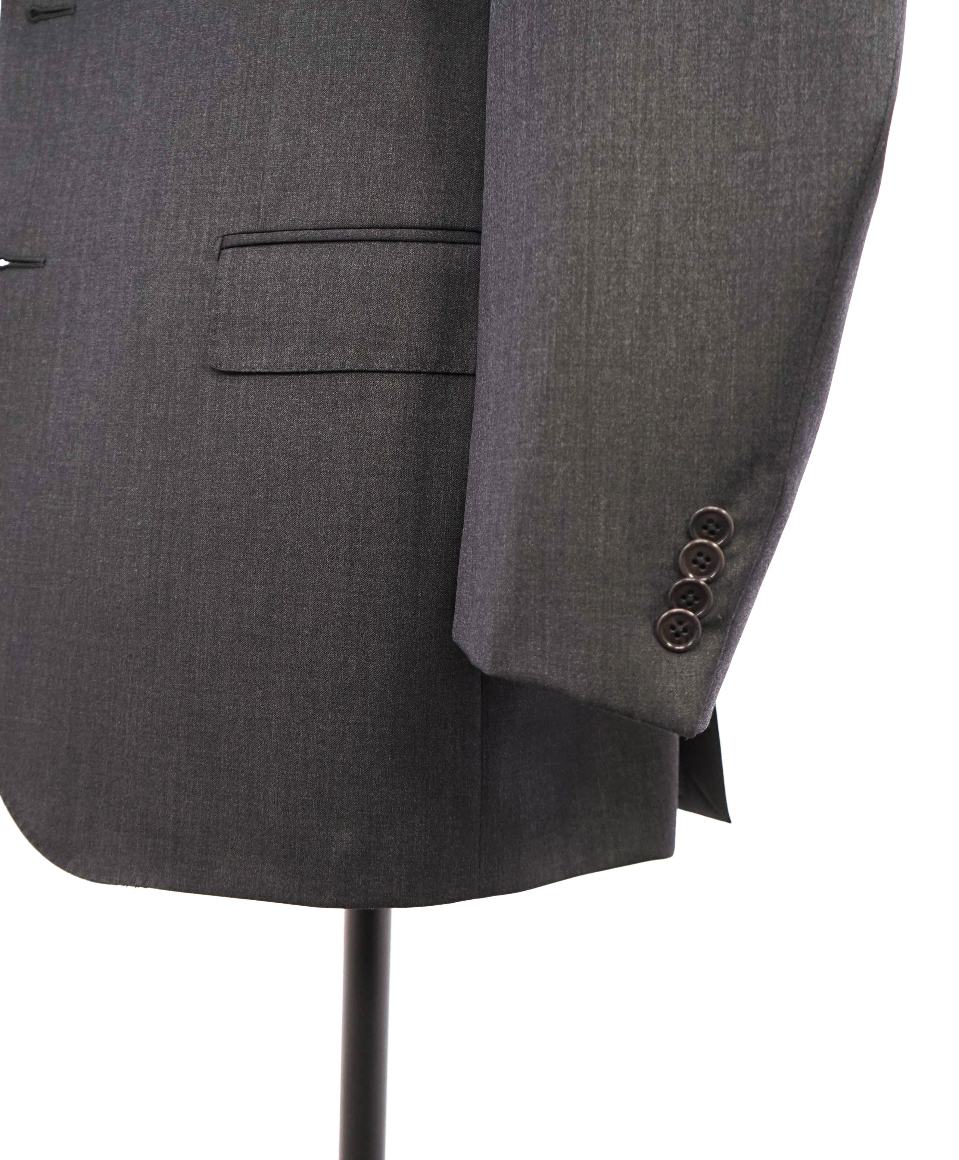 $2,695 ERMENEGILDO ZEGNA -"Micronsphere" GRAY Blazer - 44R