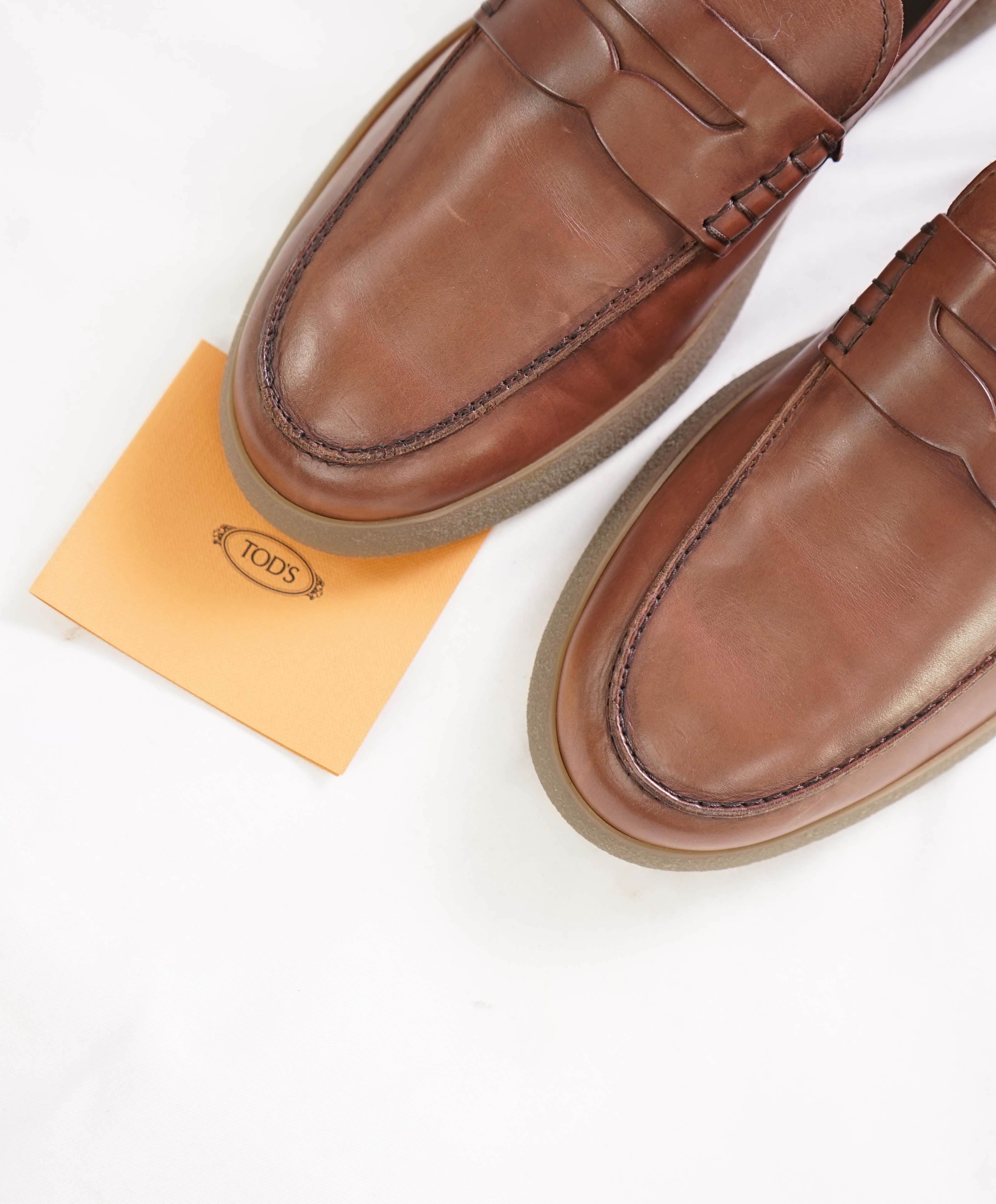 TOD’S - Brown Patina Logo Embossed LUG SOLE Vamp Penny Loafers - 8 US (7 T)