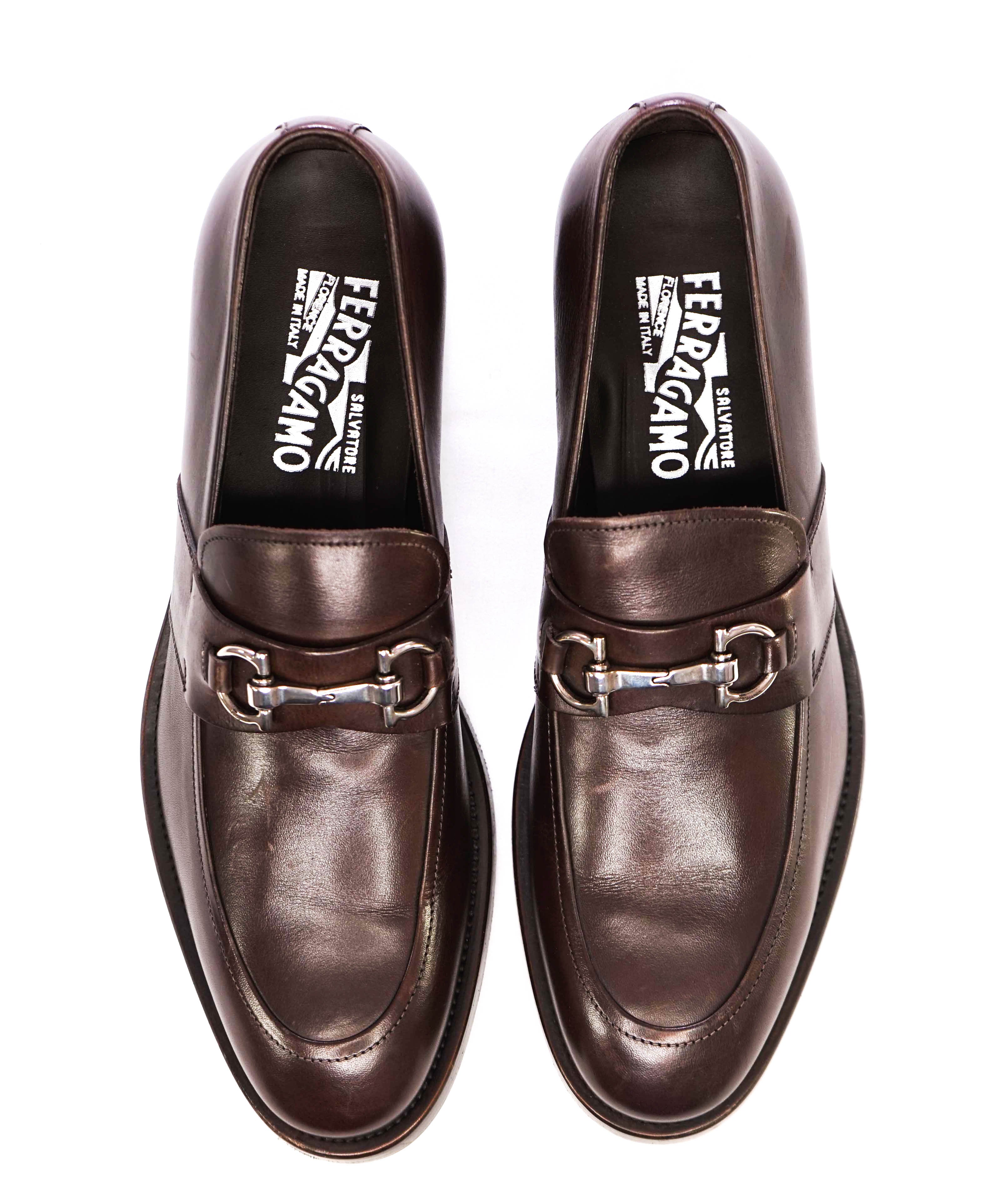 $850 SALVATORE FERRAGAMO -"Siracusa 2" Brown Gancini Leather Loafers - 8.5 D