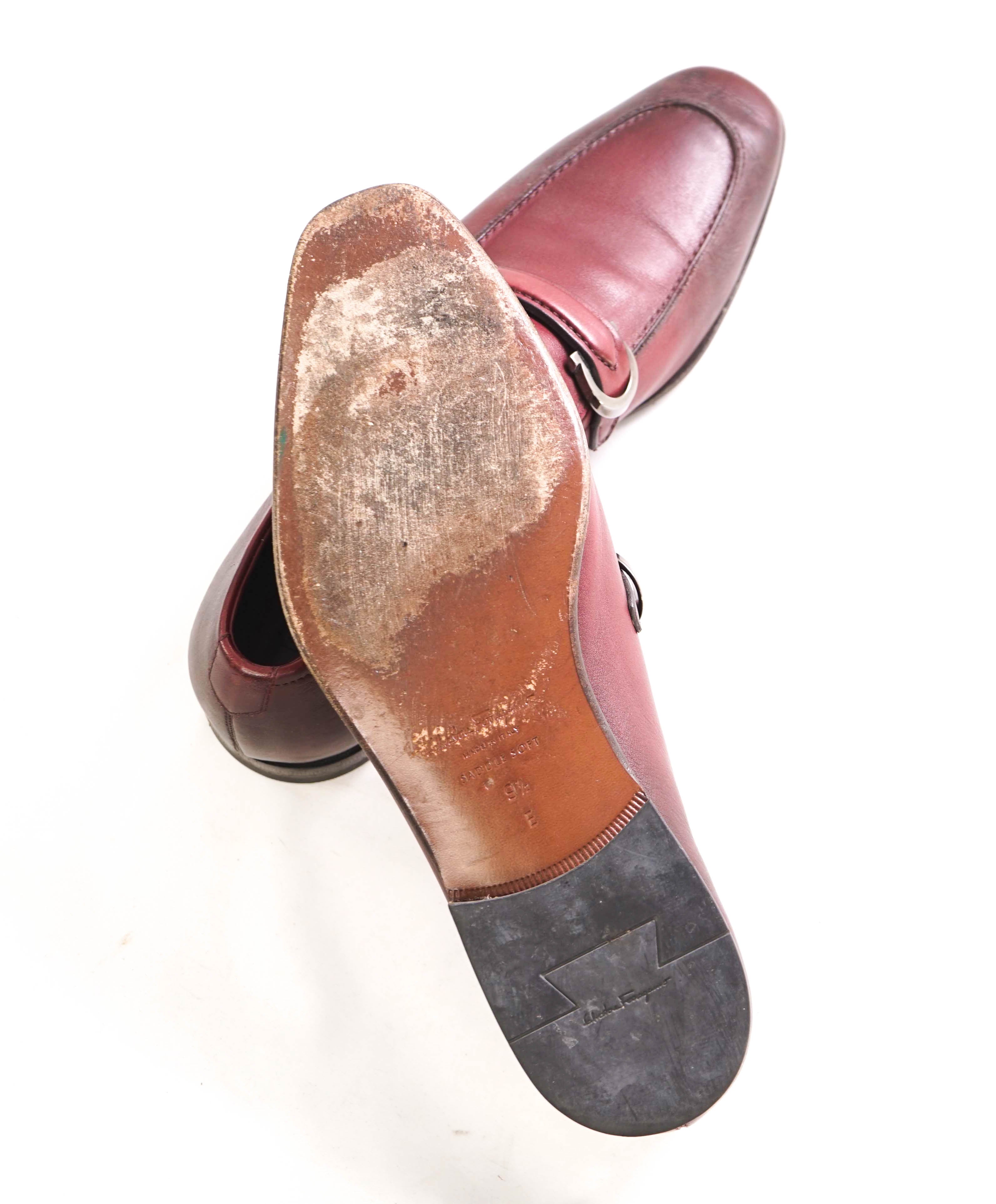 SALVATORE FERRAGAMO - “CARLO" Saddle Soft Burgundy BORDEAUX Leather Loafer- 9.5 E