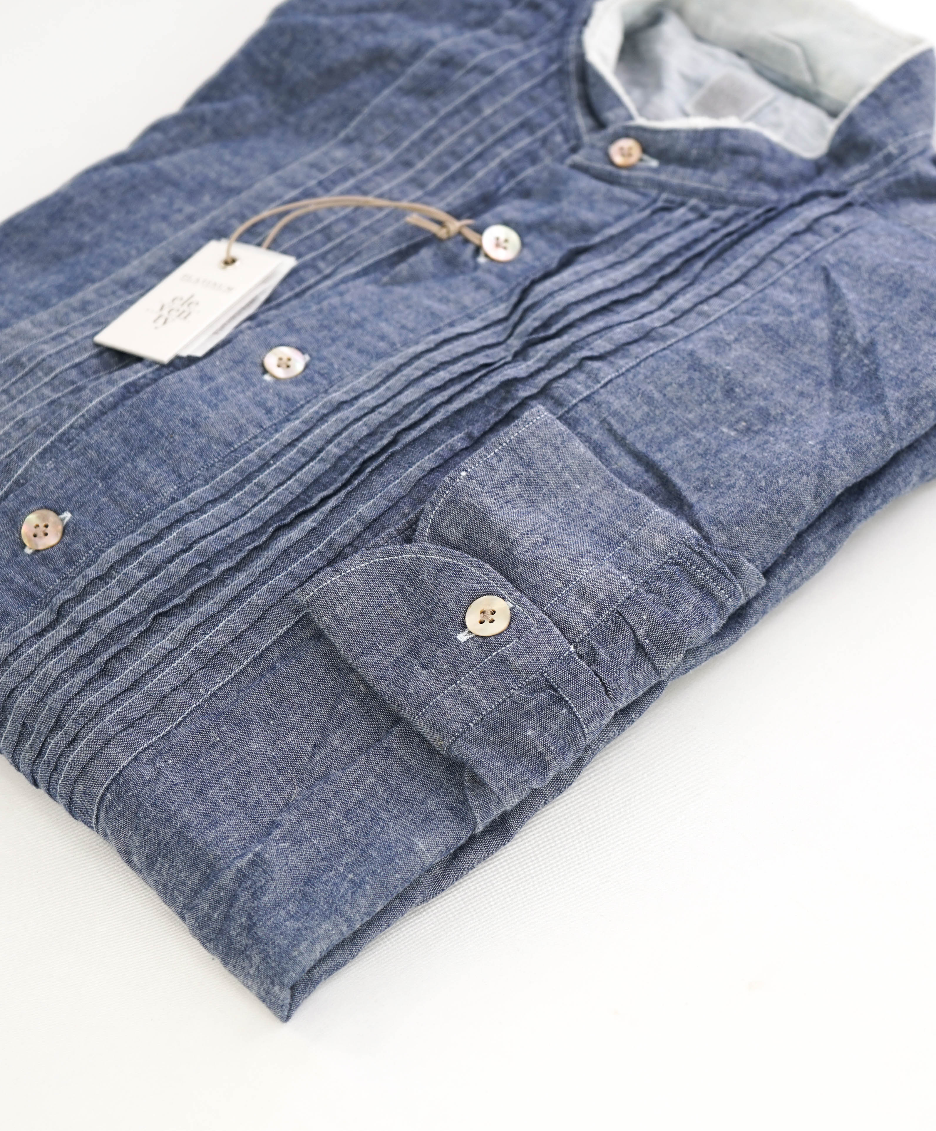 $545 ELEVENTY - Cotton *PLEATED* Blue Denim Button Down Shirt - M