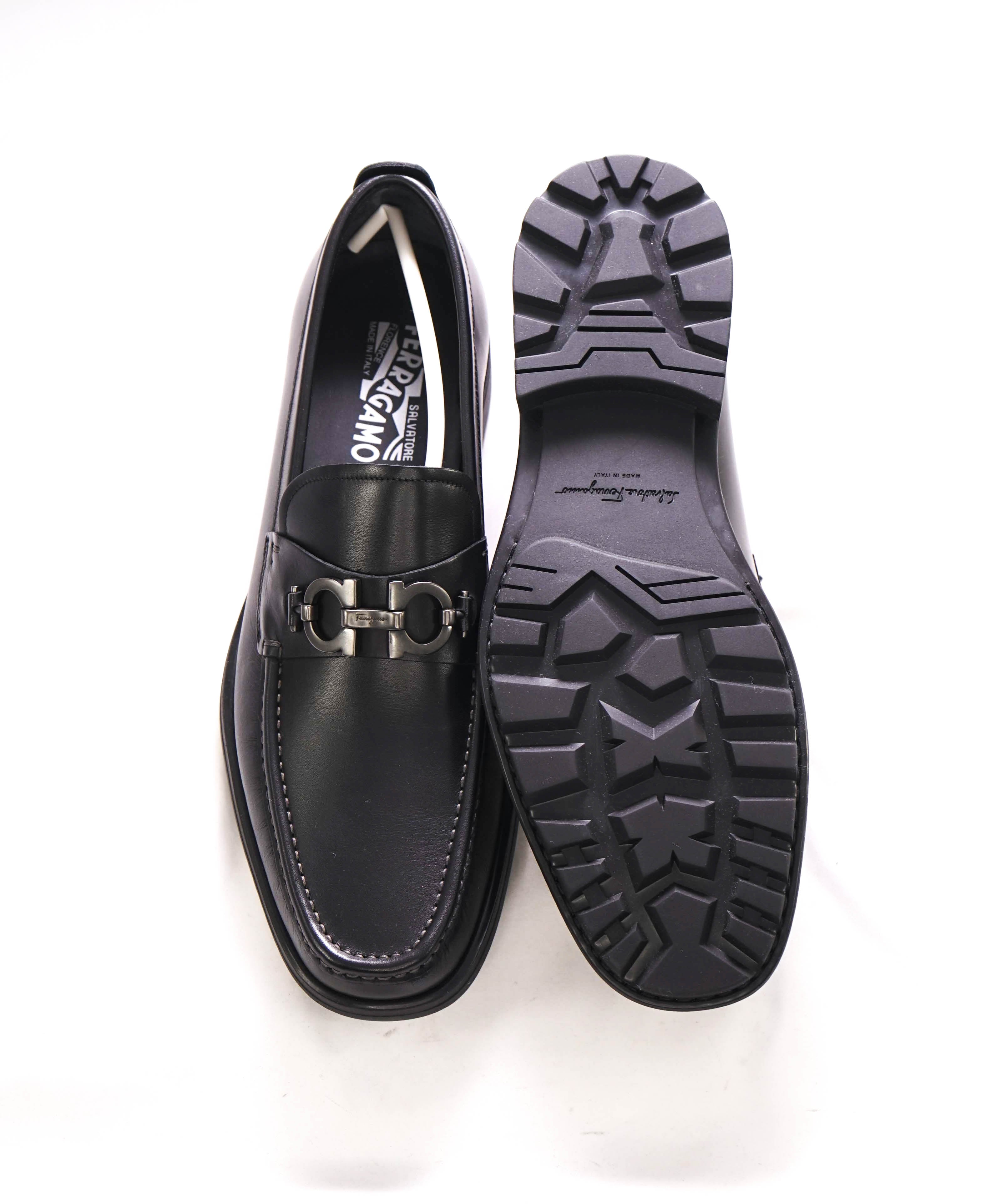 SALVATORE FERRAGAMO - "DAVID" Black Lug Sole Gancini Loafer - 11.5 D US