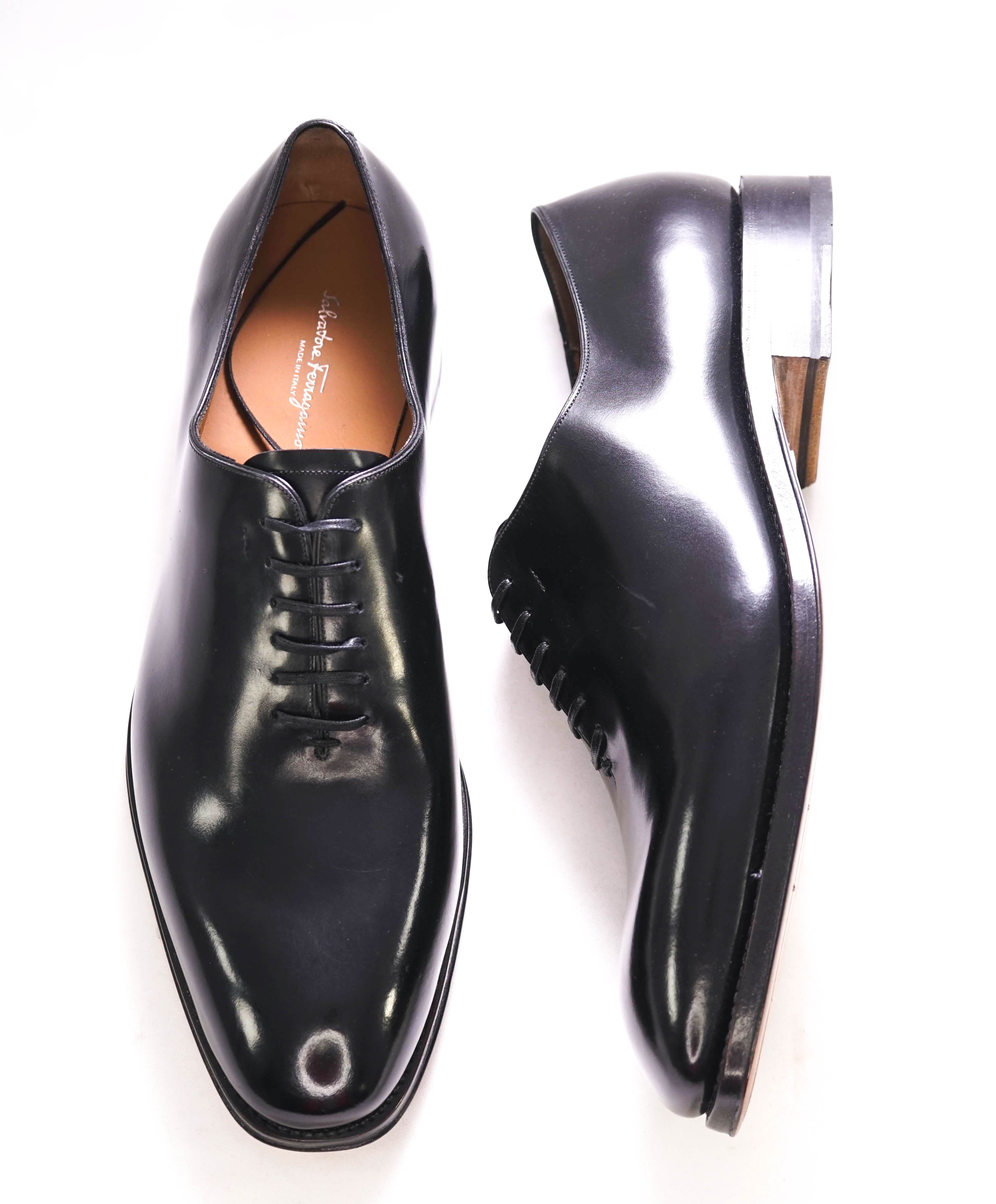 $1,395 SALVATORE FERRAGAMO - "CARMELO Tramezza" Black Whole-Cut Silhouette Oxfords - 11.5 EE