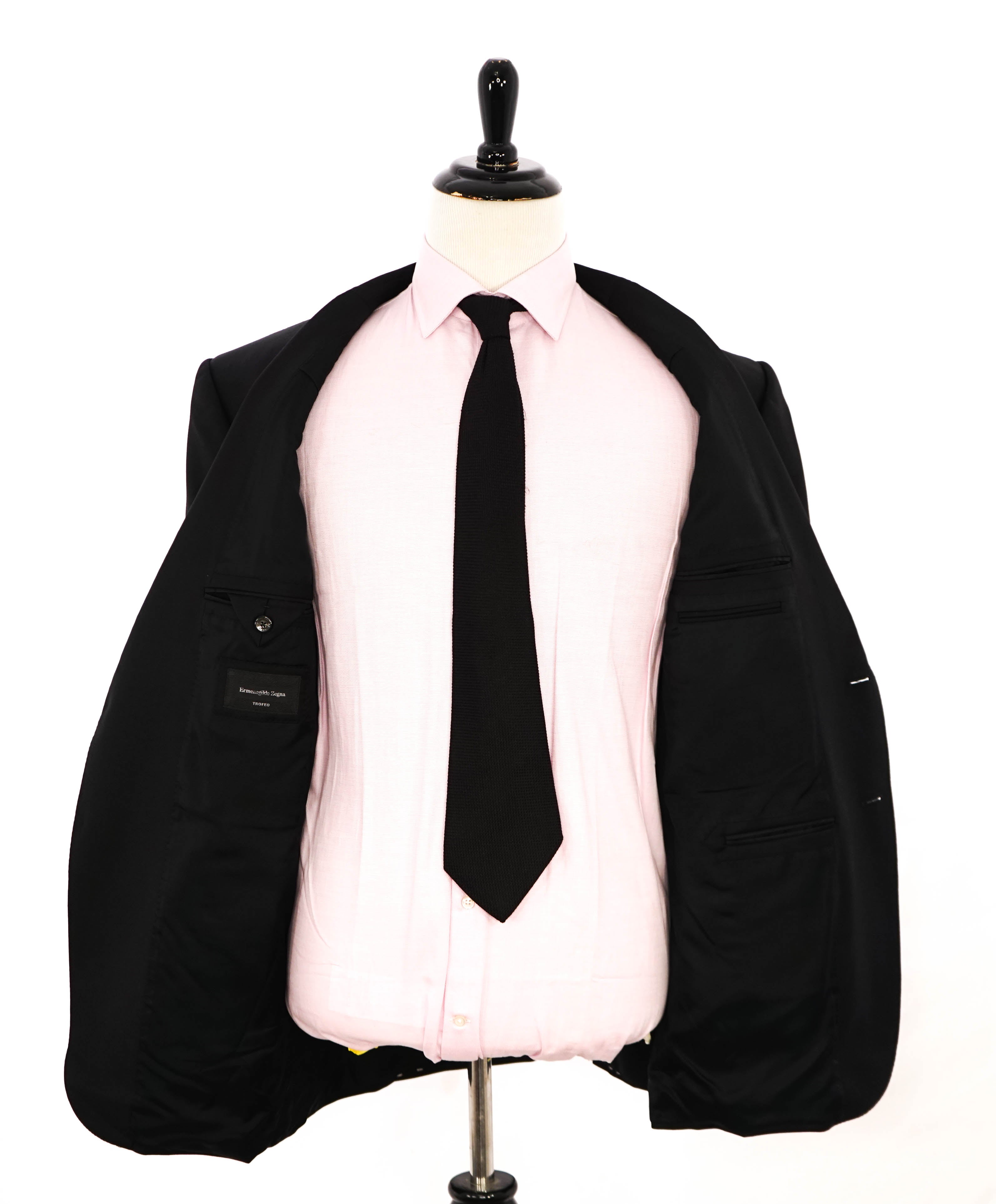 $3,250 ERMENEGILDO ZEGNA - "TROFEO" Black Blazer - 50R