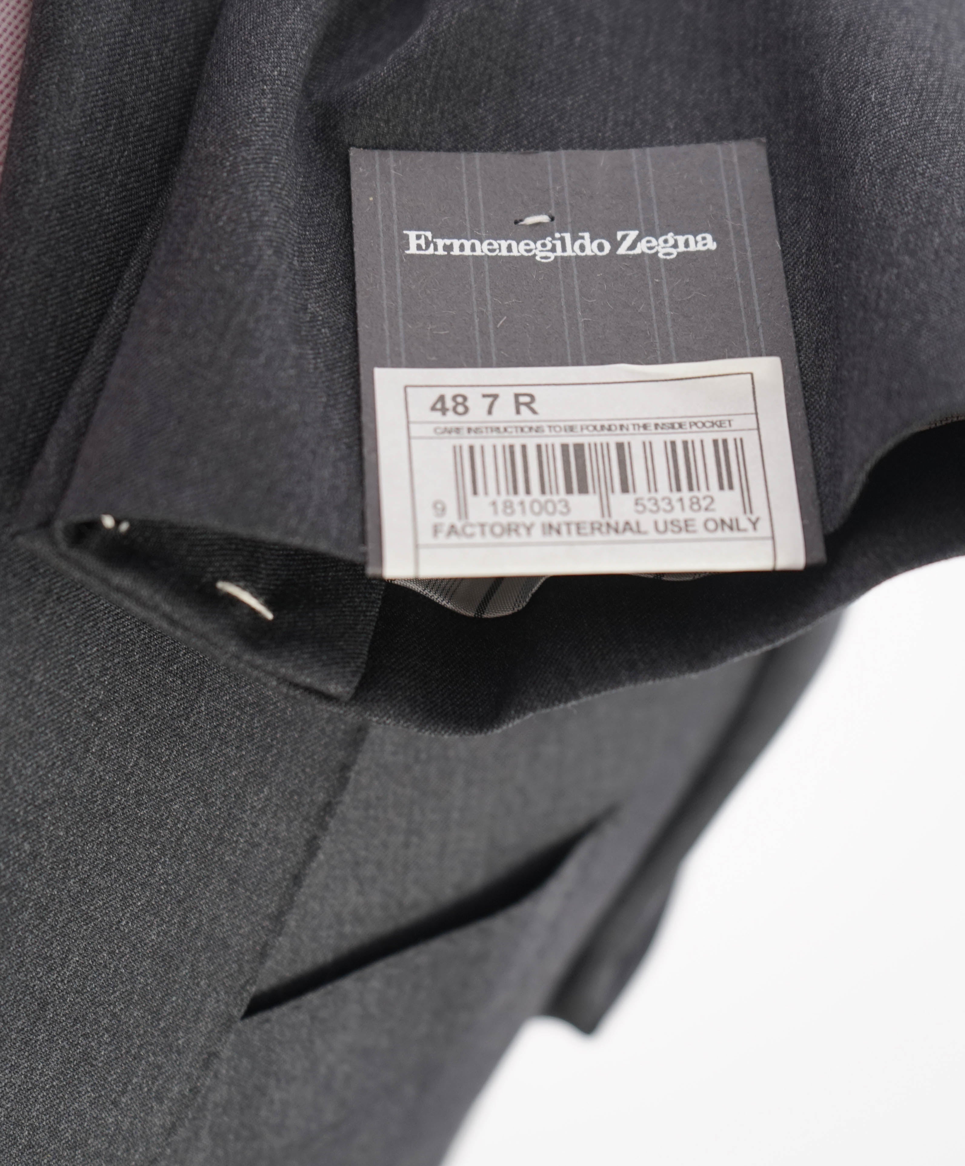 $2,695 ERMENEGILDO ZEGNA -"Micronsphere" GRAY Blazer - 38R