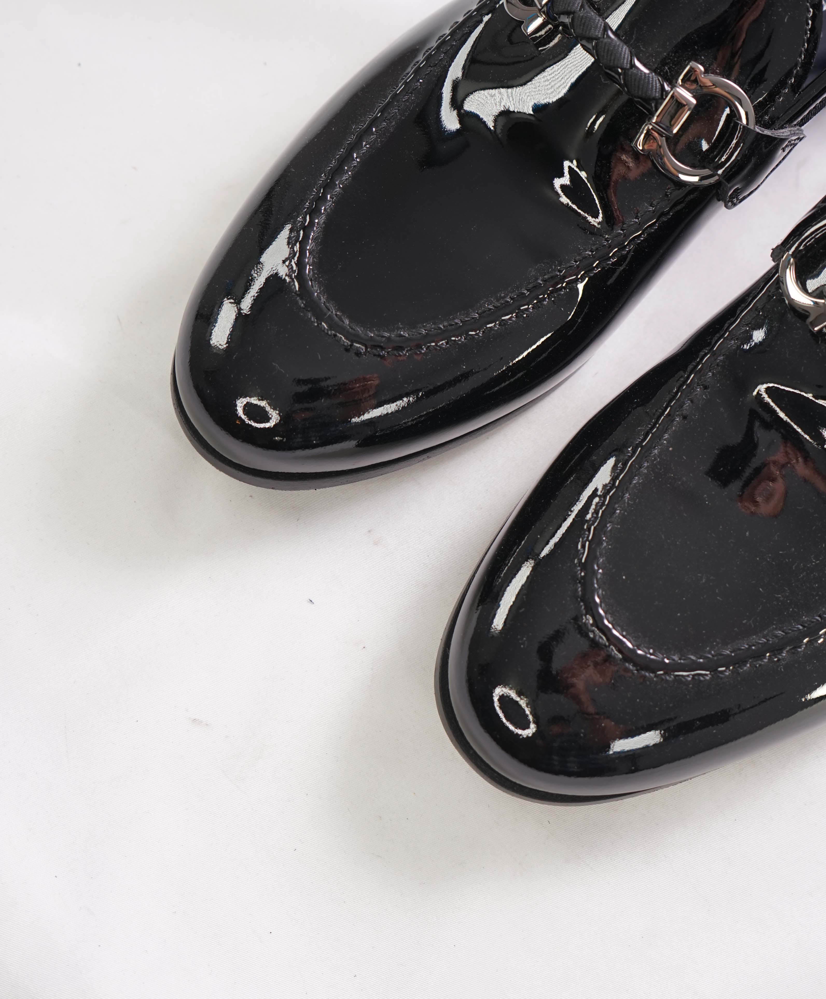 $950 SALVATORE FERRAGAMO - Patent Leather Braided Gancini Loafers W Full Sole Guard - 9 EE