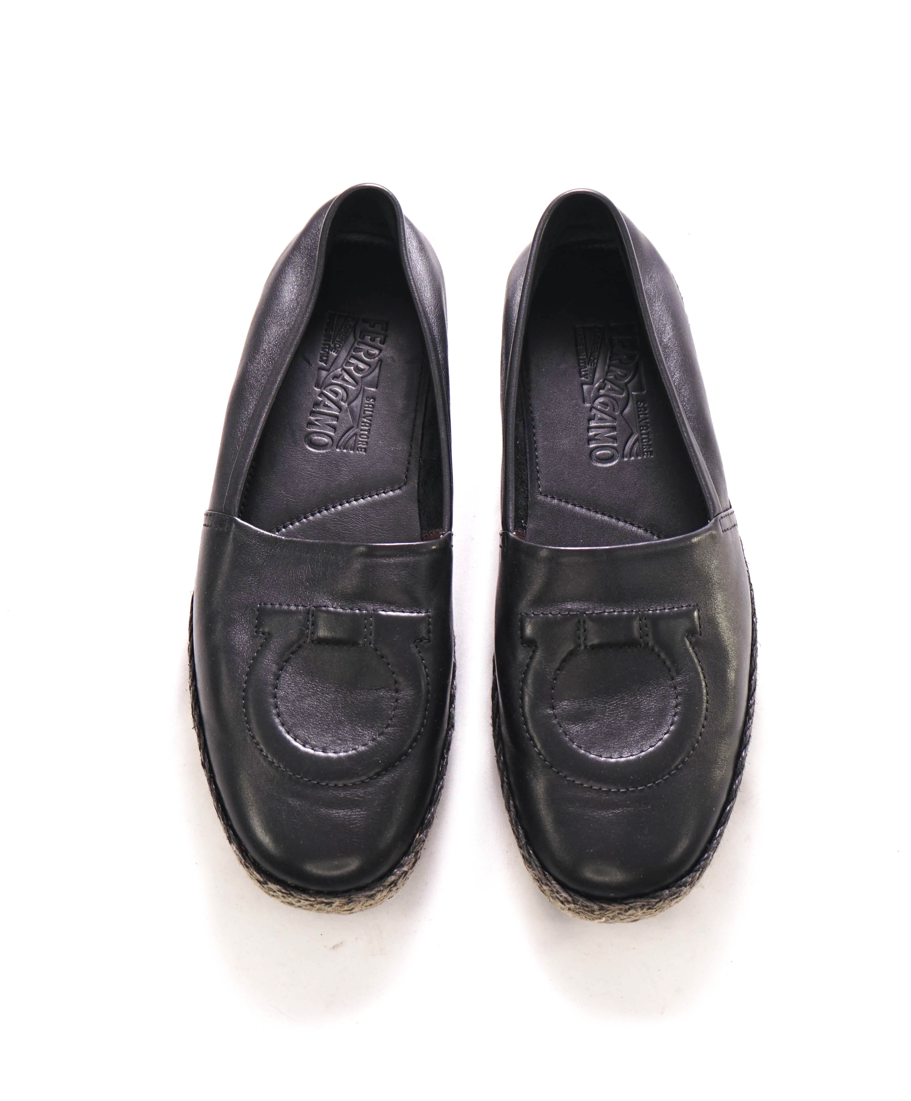 $750 SALVATORE FERRAGAMO - "Gancio" Black Espadrille Loafer - 8 M US